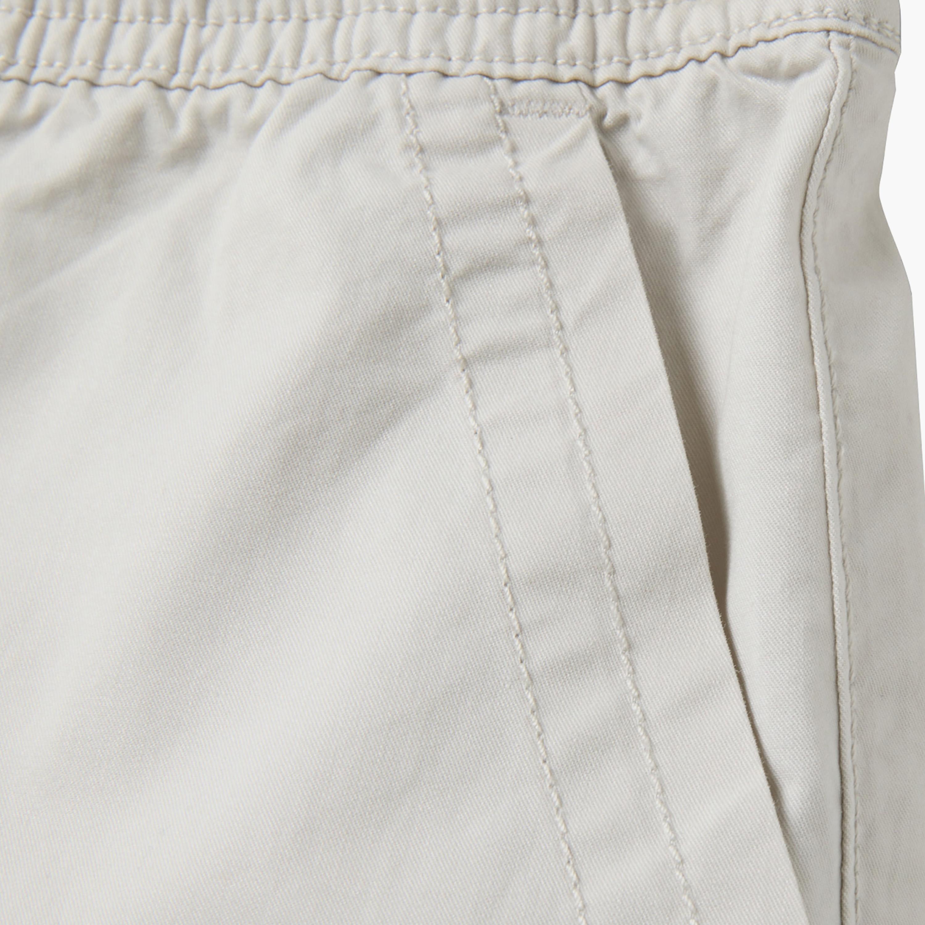 شورت قطن مع برباط وخصر مرن من أوه في إس-boys-clothing-bottoms-shorts-image-4