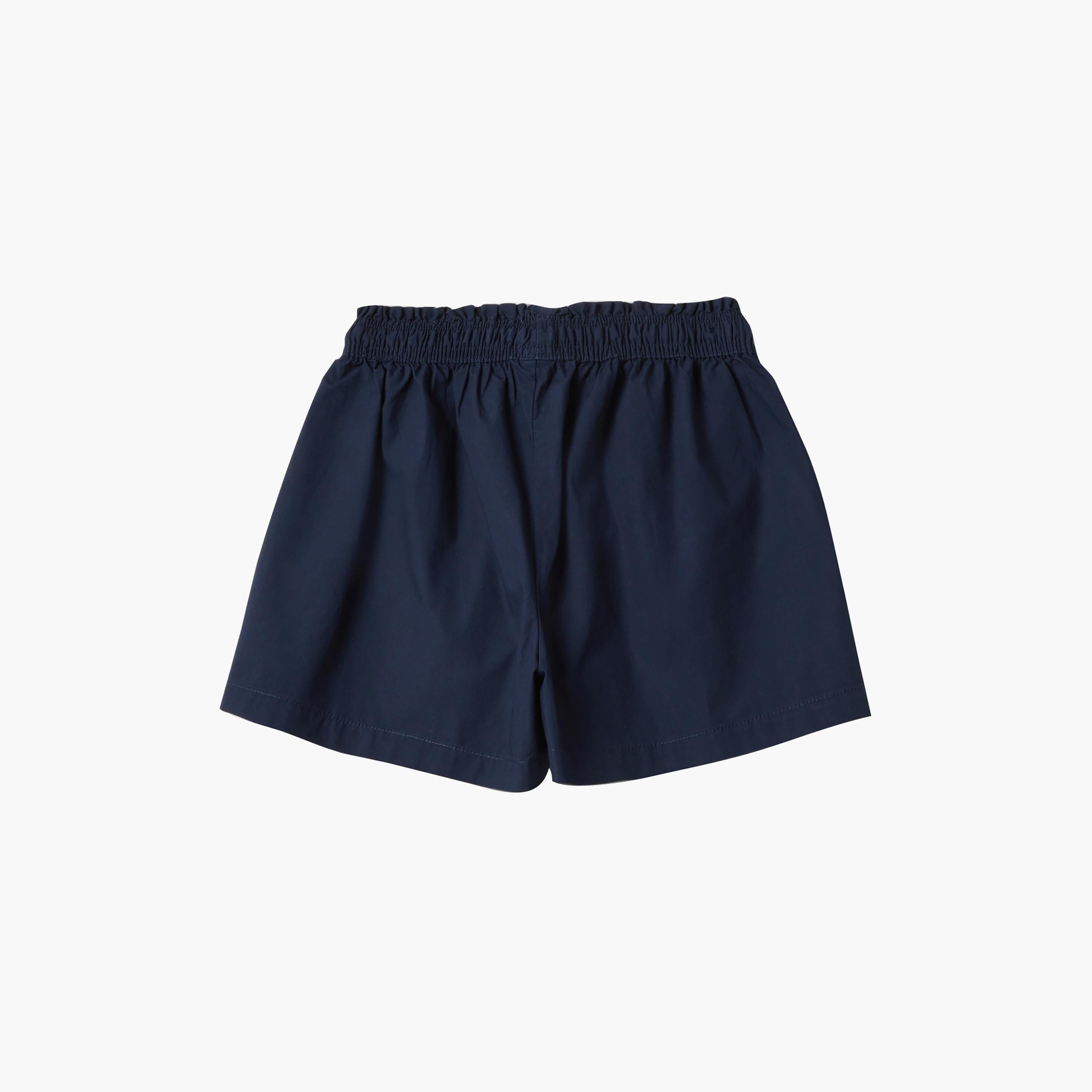 شورت قطن بلون سادة مع برباط وخصر مرن من أوه في إس-girls-clothing-bottoms-shorts-image-2