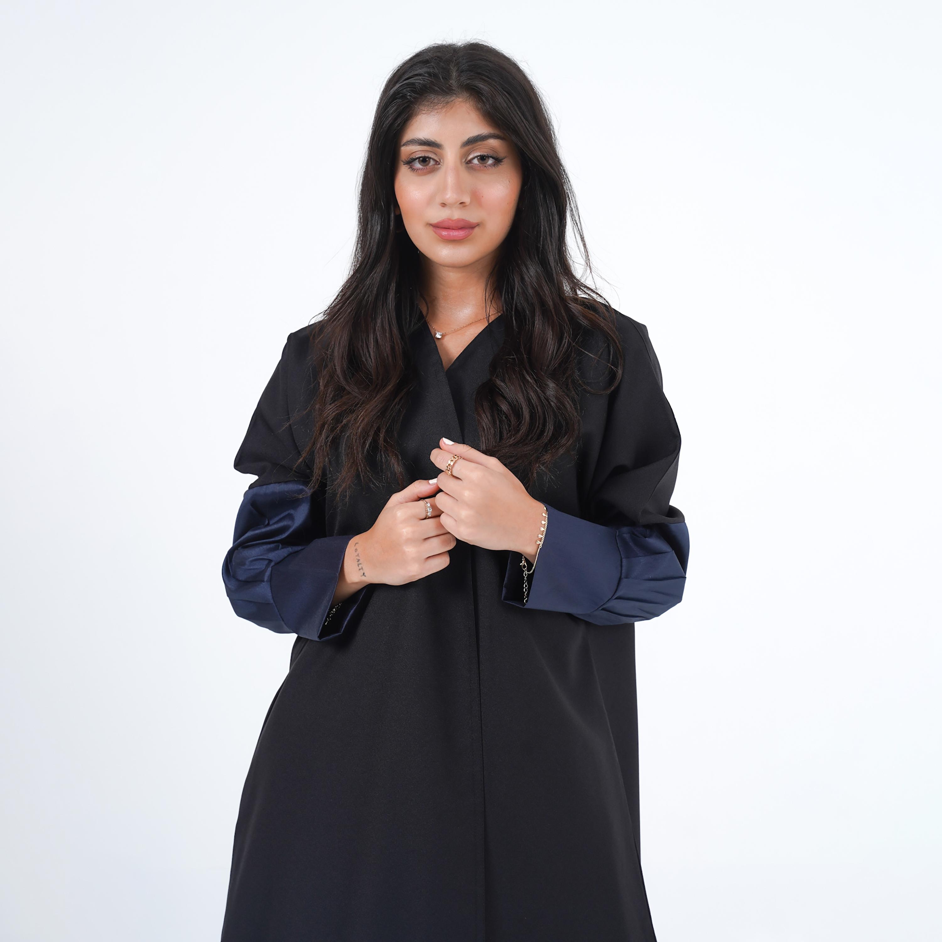 Gheed Open Front Neck Pleated Cuff Sleeves Crepe Women's Abaya with Hijab-women-arabicclothing-abayas-image-2