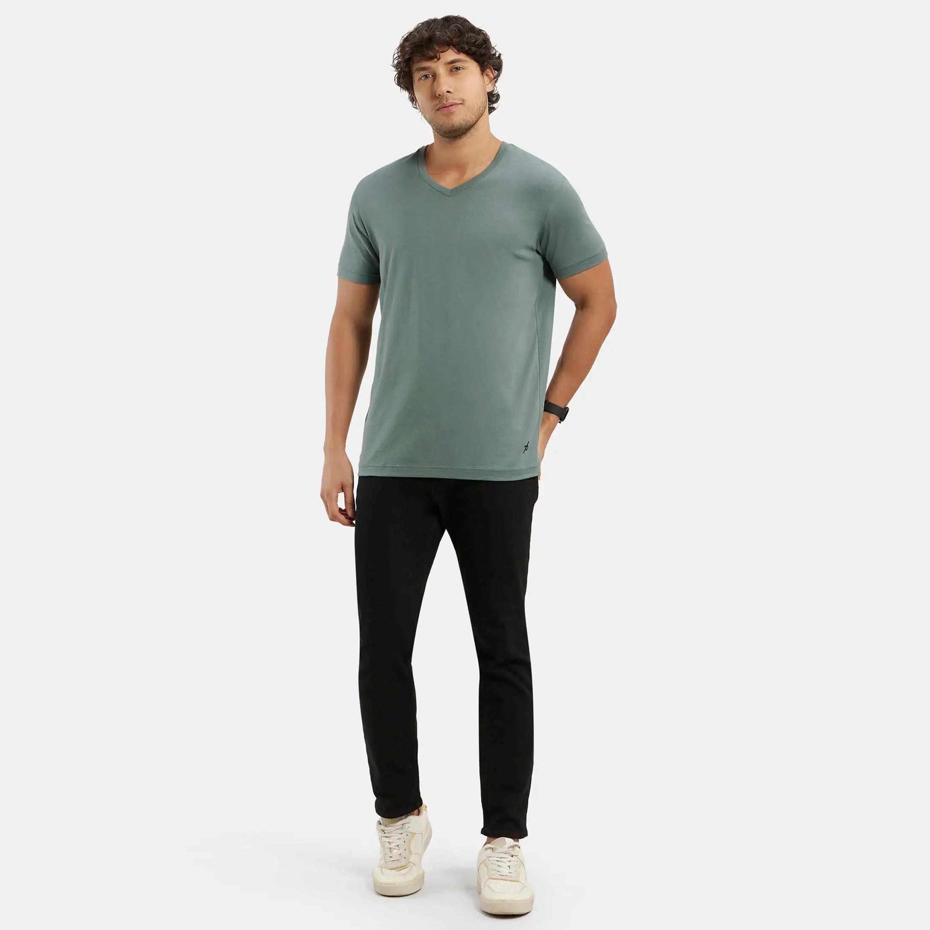 جوكي- تي شيرت رجالي رياضي 24×7  قبة V-men-clothing-tshirtsandpolos-tshirts-image-4