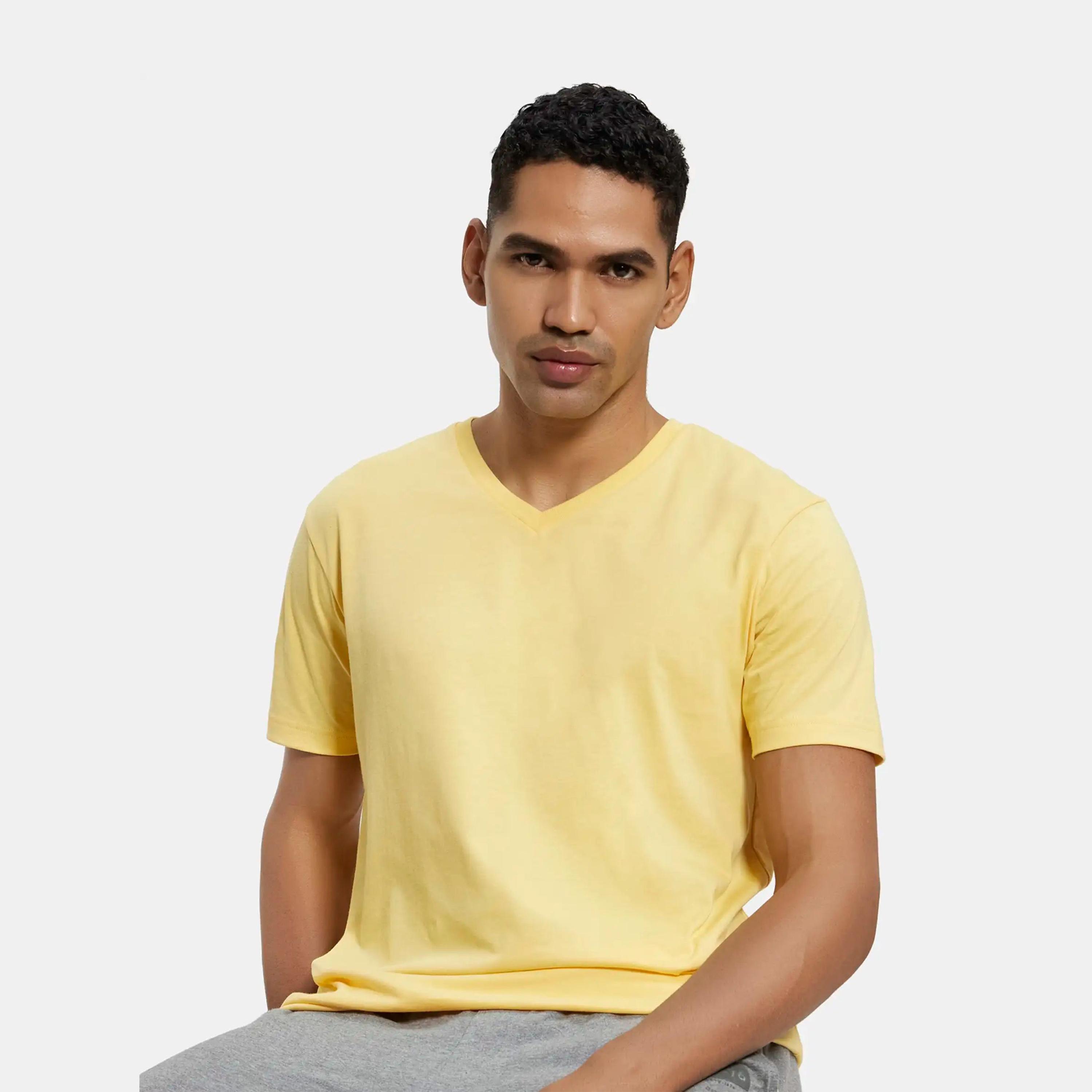 جوكي- تي شيرت رجالي رياضي 24×7  قبة V-men-clothing-tshirtsandpolos-tshirts-image-27