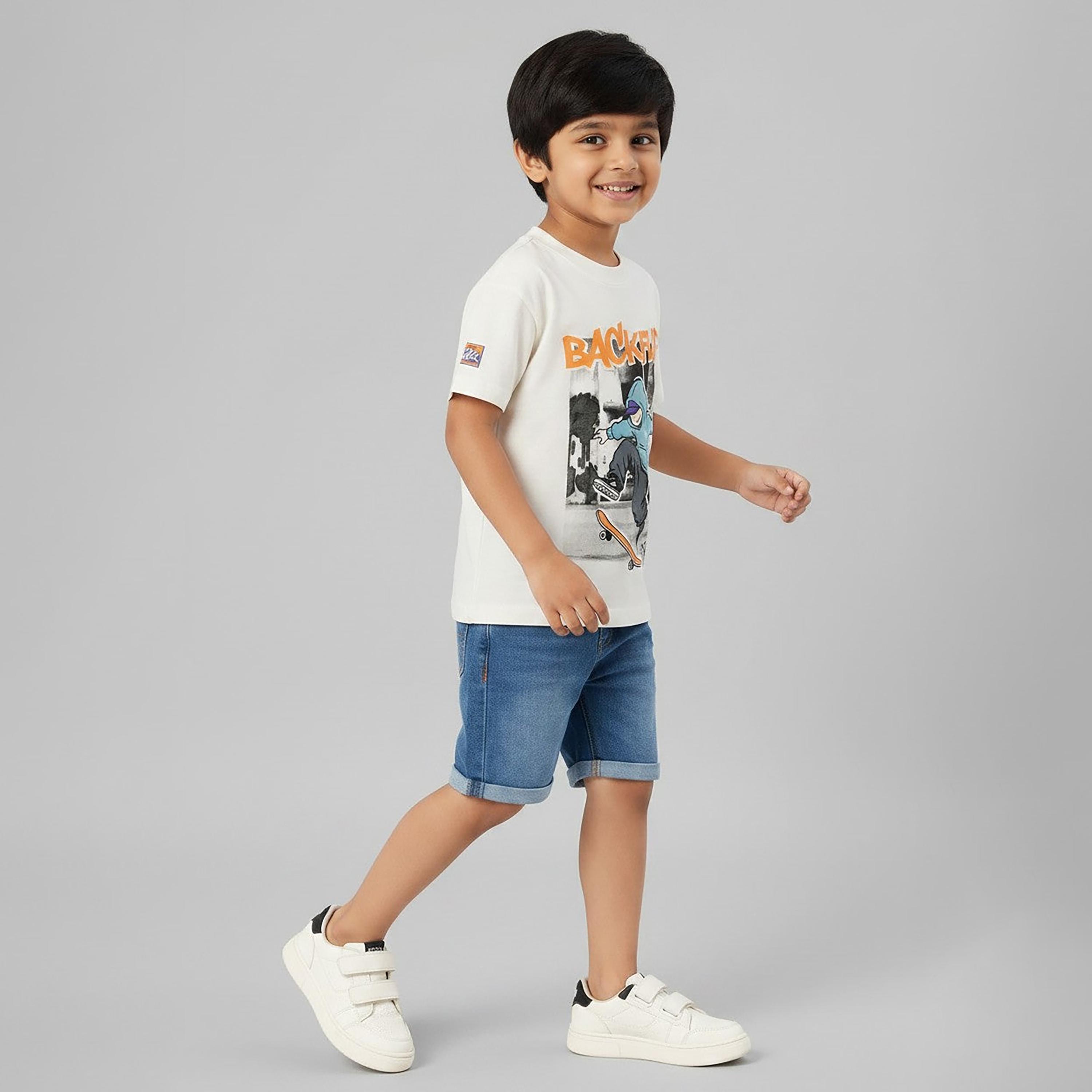 تيشيرت قطن أوفرايزد بأكمام قصيرة وطبعة من أو في إس-boys-clothing-tshirtsandpolos-image-2