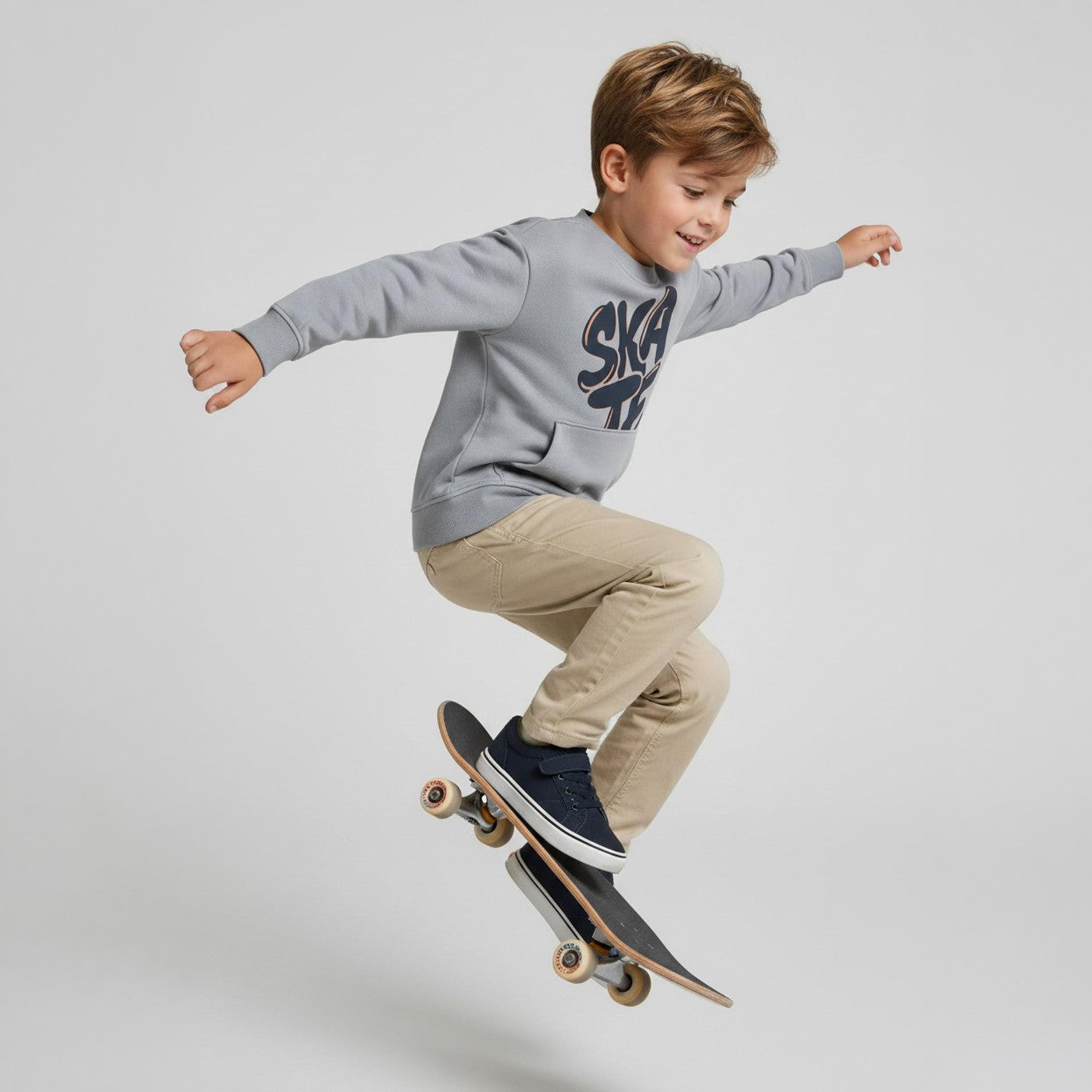 سويت شيرت قطن أوفرايزد بأكمام طويلة وطبعة وجيوب كانغرو من أو في إس-boys-clothing-sweatshirts-image-2