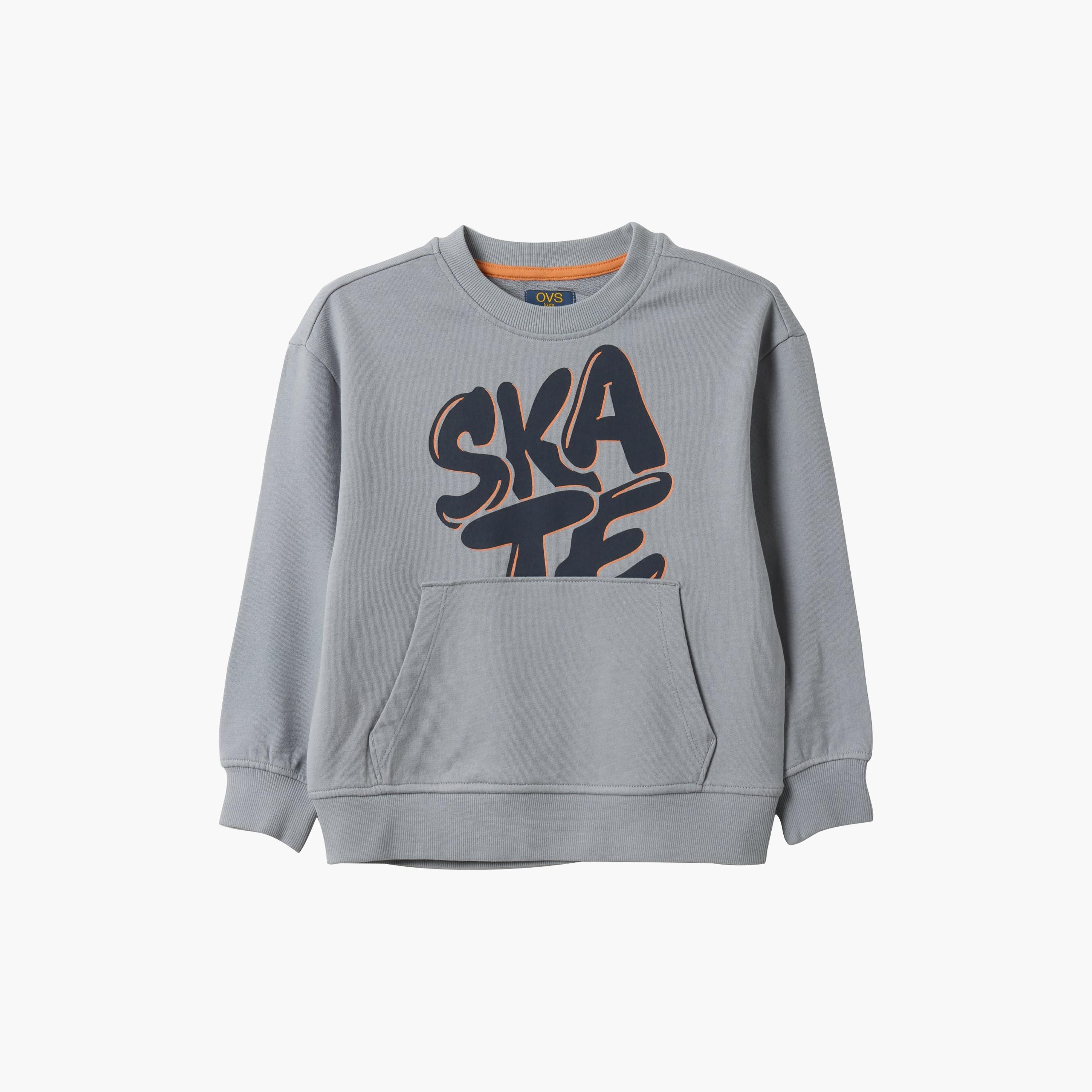 سويت شيرت قطن أوفرايزد بأكمام طويلة وطبعة وجيوب كانغرو من أو في إس-boys-clothing-sweatshirts-image-4