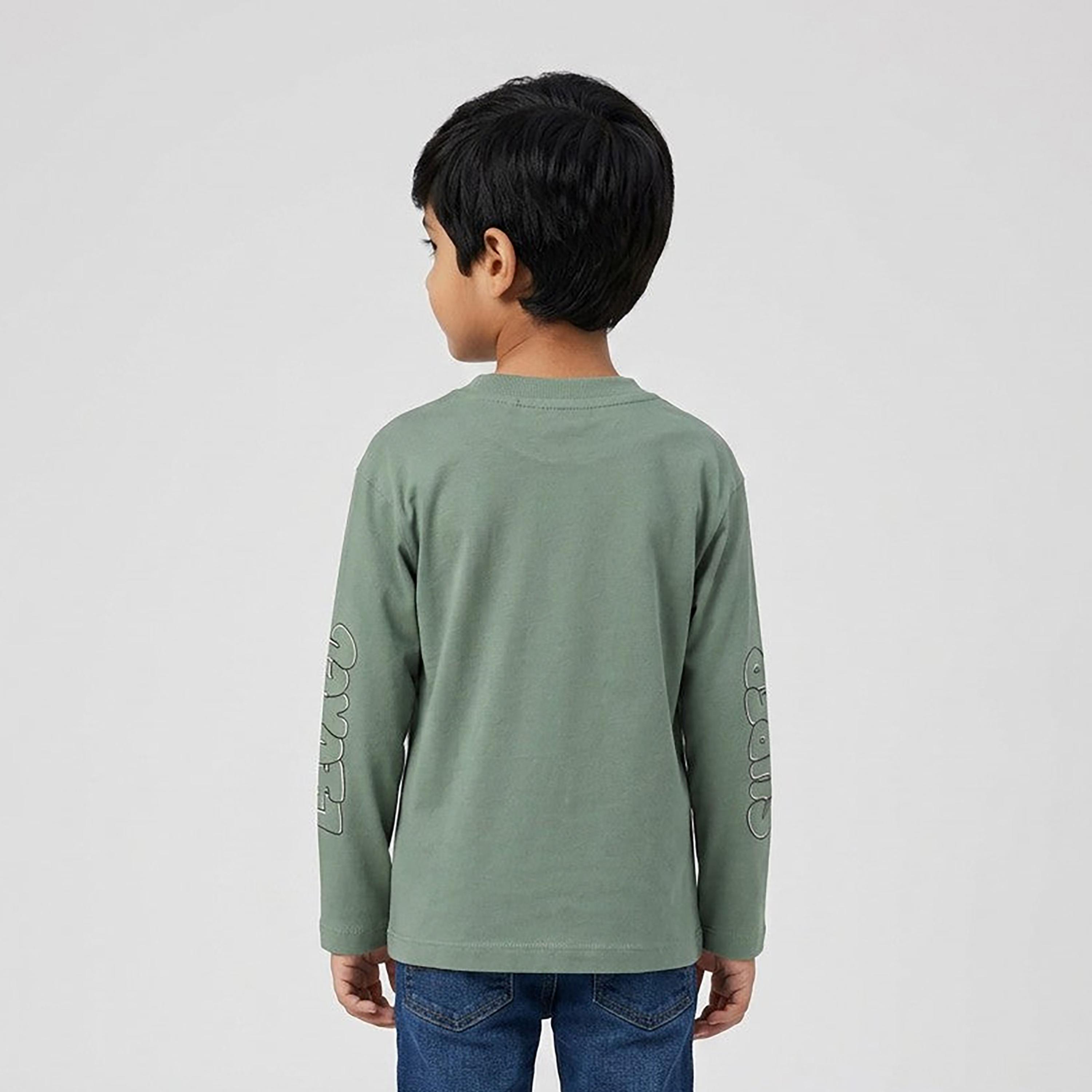 تيشيرت قطن أوفرايزد بأكمام طويلة وطبعة من أو في إس-boys-clothing-tshirtsandpolos-image-3