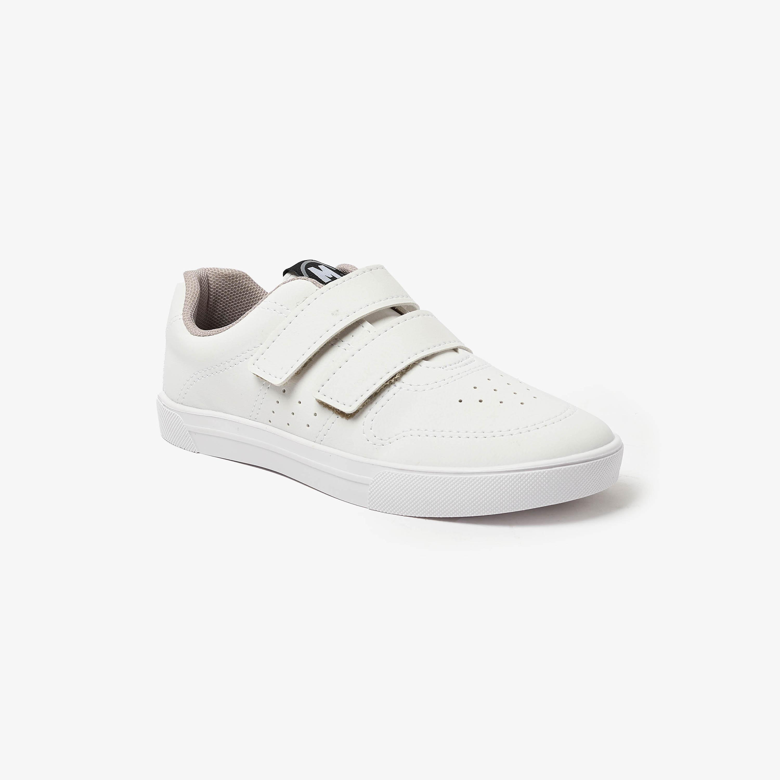 حذاء رياضي من موليكينهو للأطفال بمقدمة مستديرة ومنخفضة | 2801-159-13958-boys-shoes-sneakers-image-1
