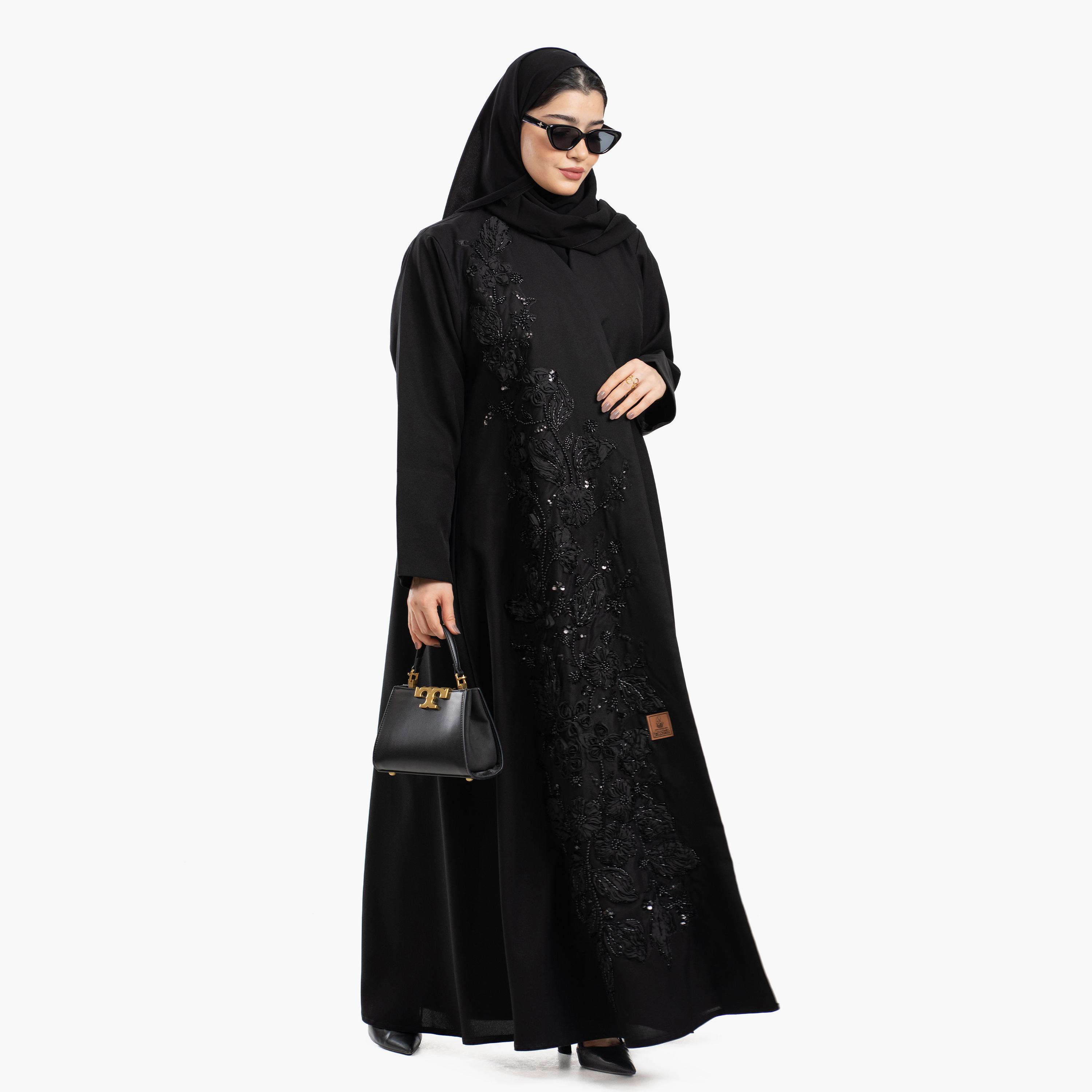 عباية نسائية باللون الأسود مزينة بالخرز والورود مع طرحة من زاهية-women-arabicclothing-abayas-image-2