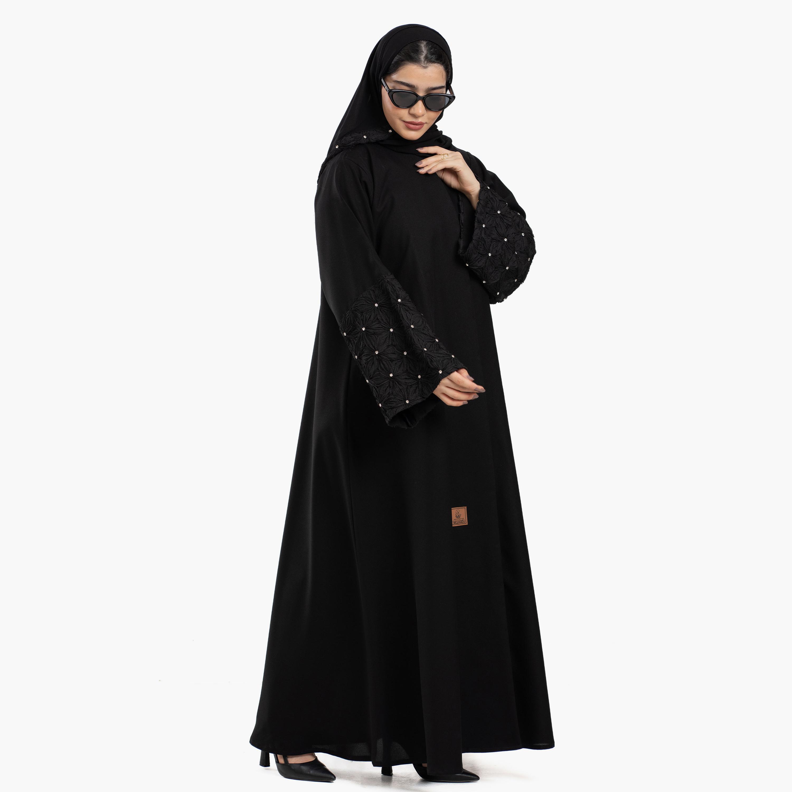 عباية نسائية باللون الأسود بأكمام واسعة مزينة مع طرحة من زاهية-women-arabicclothing-abayas-image-3