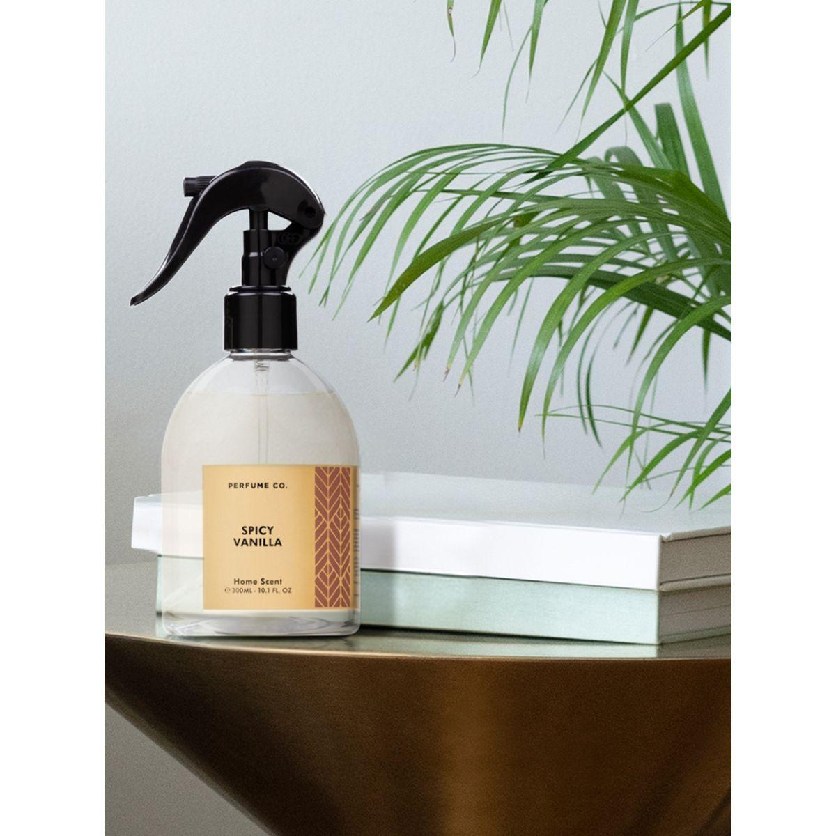 Spicy Vanilla Room Spray - 300 ml-beautyandpersonalcare-fragrance-women-image-3