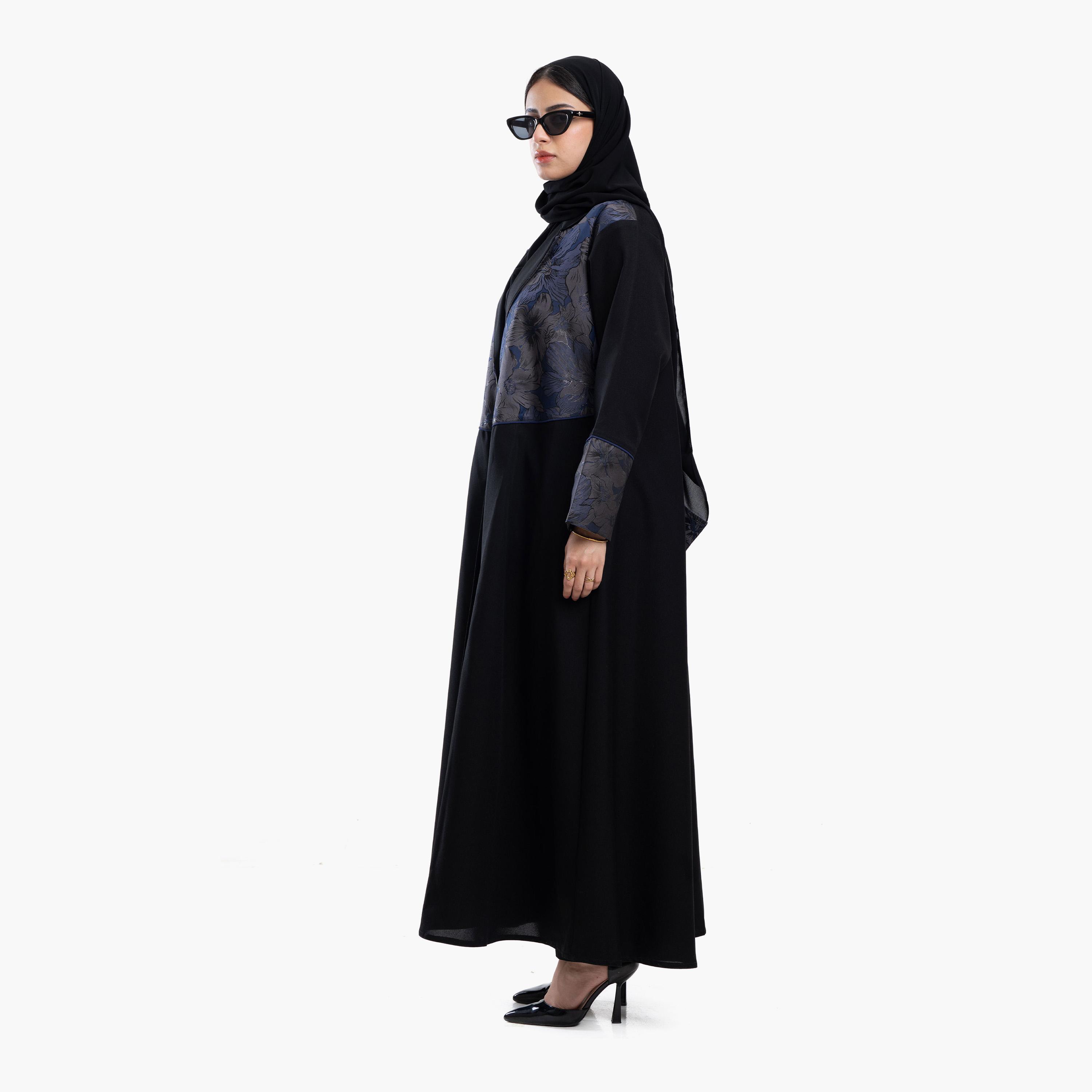 عباية نسائية باللون الأسود بنمط معطف وياقة بطبعة زهور وأكمام متباينة الأطراف مع طرحة من زاهية-women-arabicclothing-abayas-image-3
