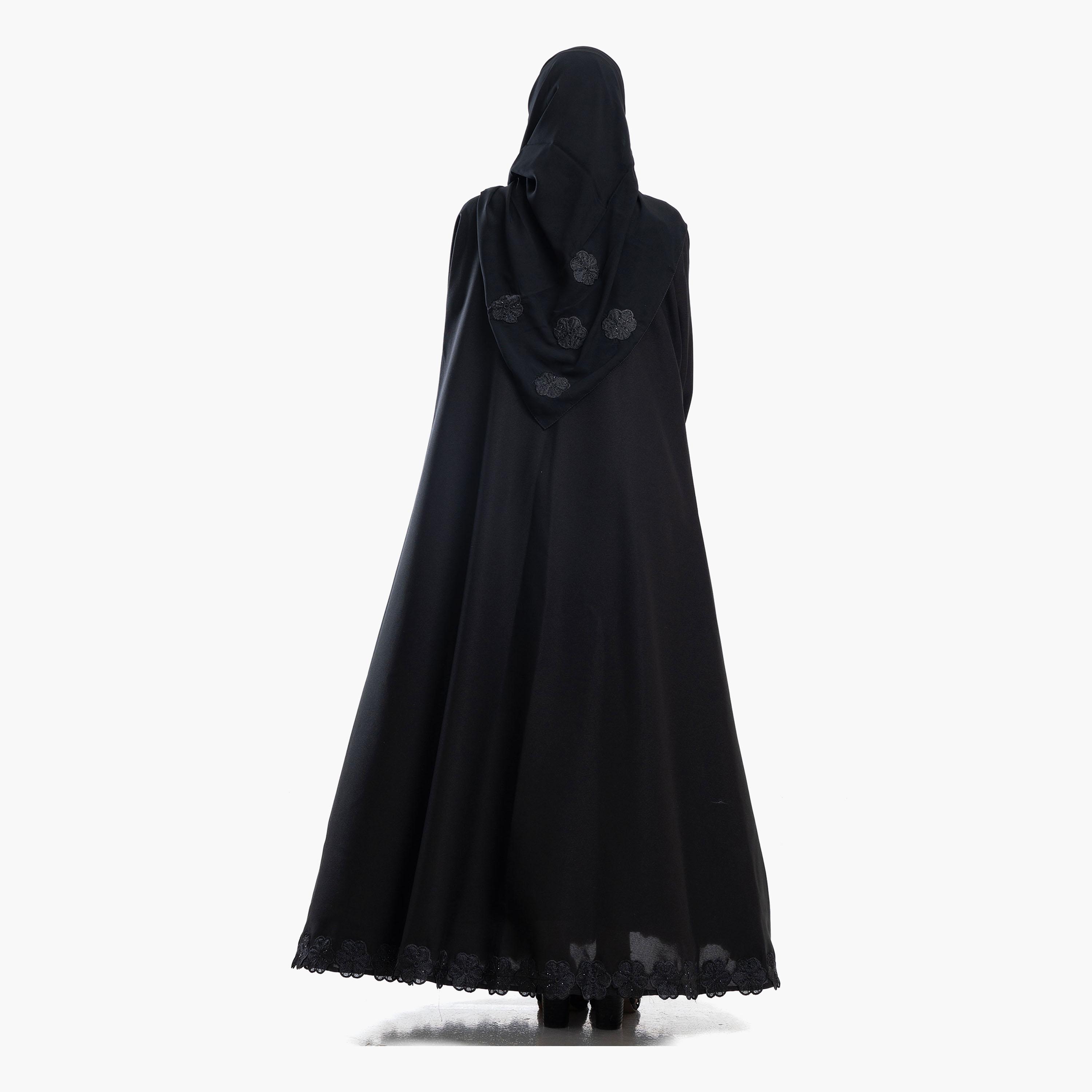 عباية سوداء بأكمام واسعة مزينة بدانتيل مزخرف بنقشة الأزهار مع حجاب من زاهية-women-arabicclothing-abayas-image-4