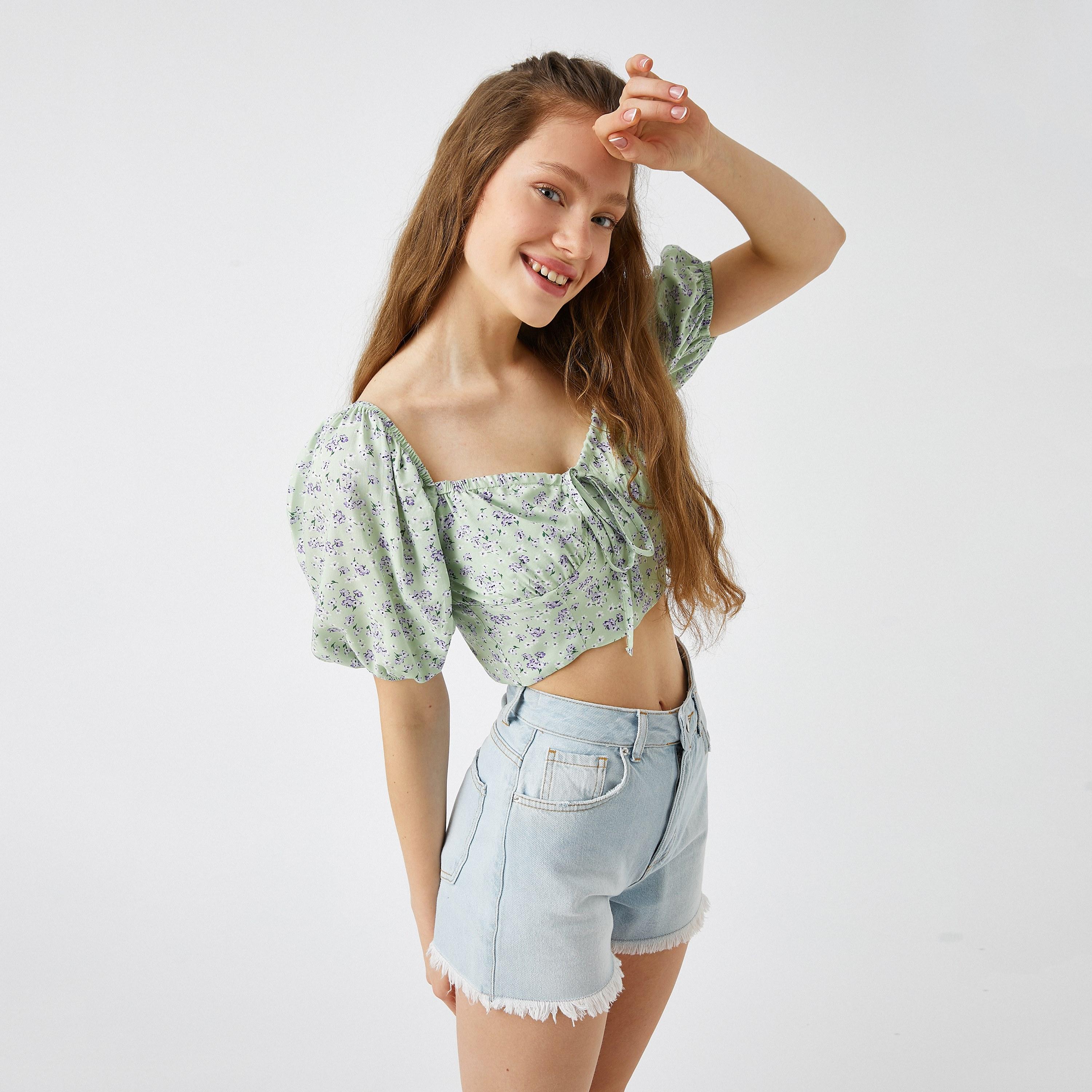 KOTON Green Floral Print Sweetheart Neck Puff Sleeves Women's Cropped Top-women-clothing-shirtsandblouses-blouses-image-2