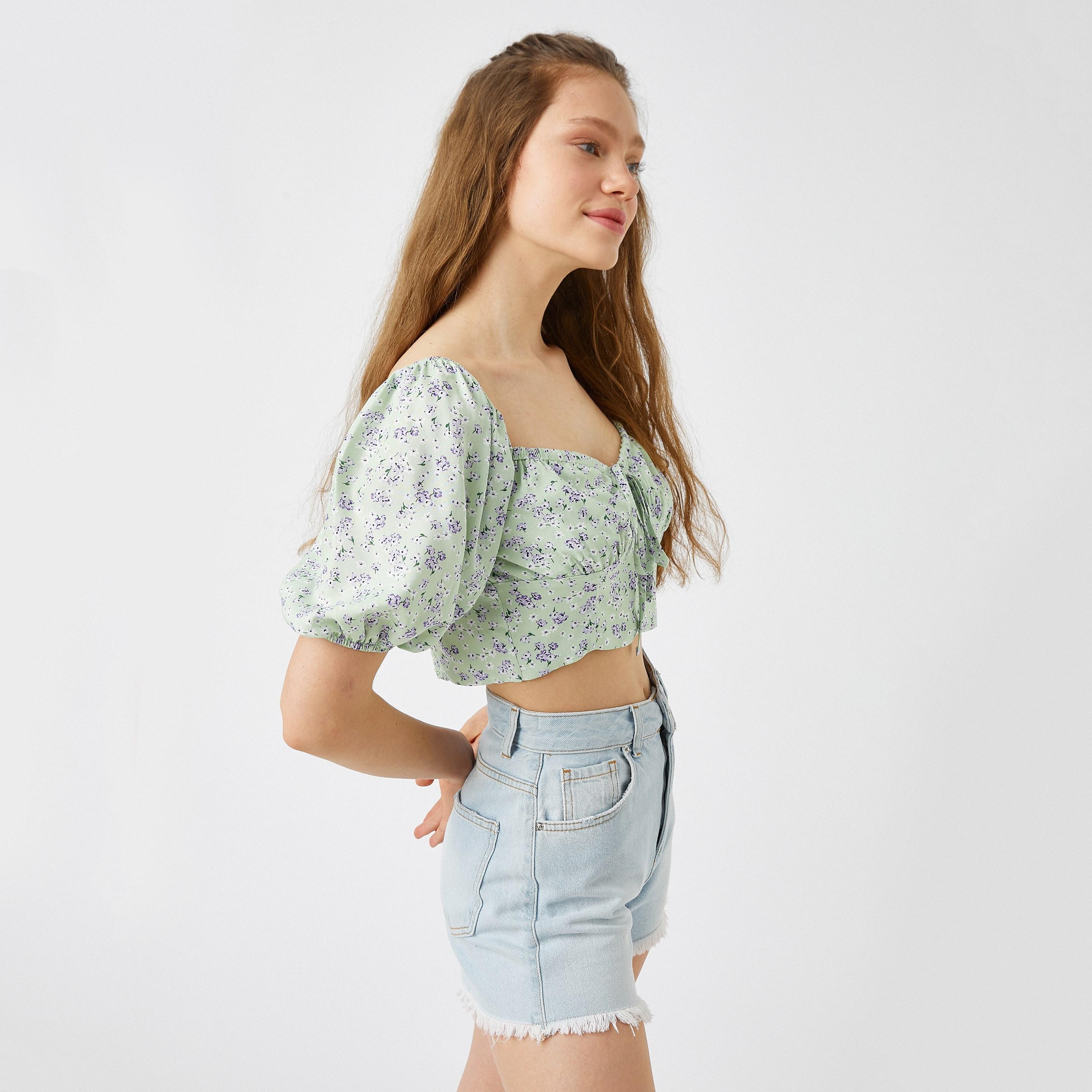 KOTON Green Floral Print Sweetheart Neck Puff Sleeves Women's Cropped Top-women-clothing-shirtsandblouses-blouses-image-4