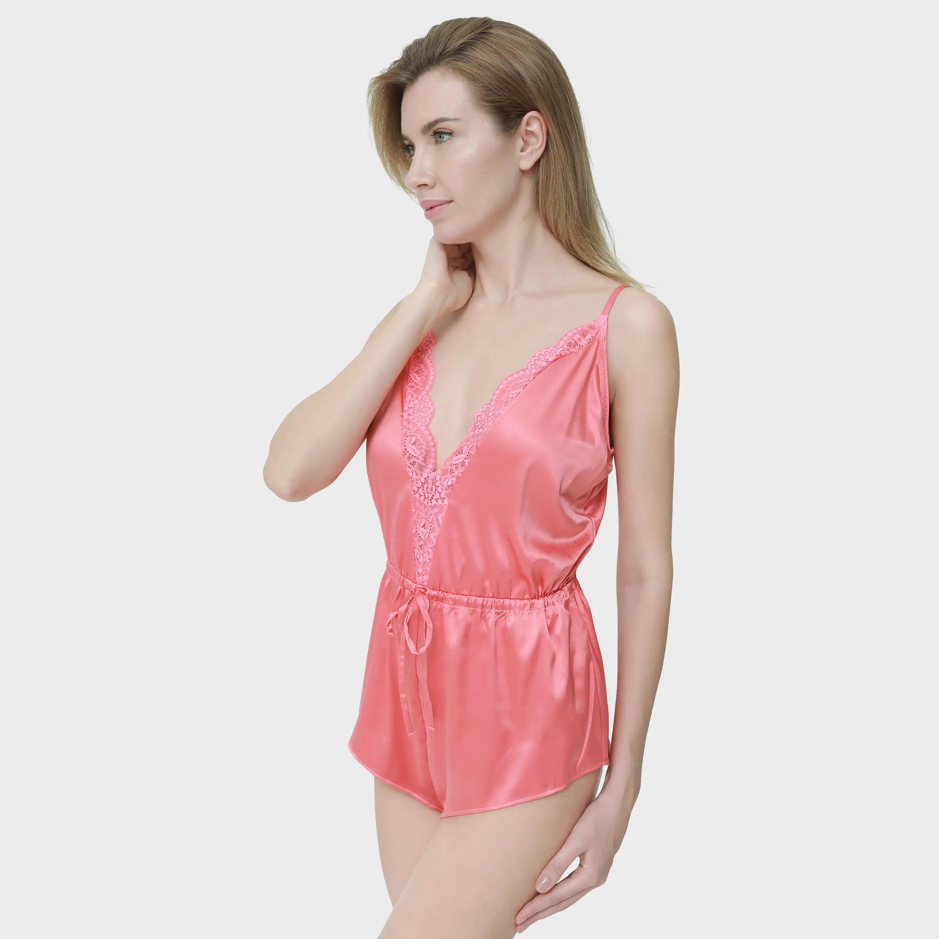 بدلة بيبي دول ذات دعم متوسط ​​باللون الوردي من Isla & Evie-women-clothing-lingerie-babydollsandbodysuits-image-3