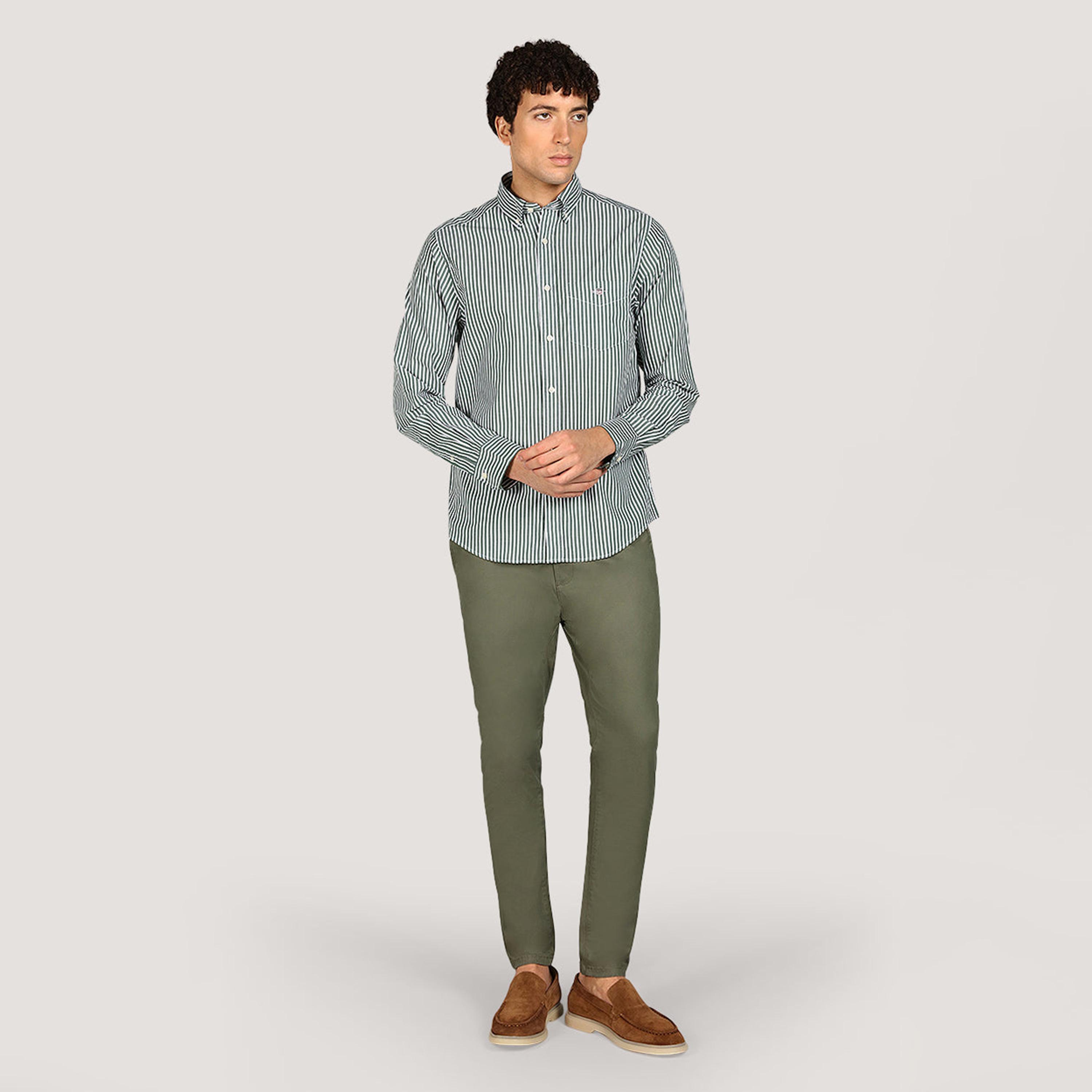 قميص بوبلين رجالي بقصة عادية بياقة بأزرار وأكمام طويلة، مخطط من جانت-men-clothing-shirts-image-10