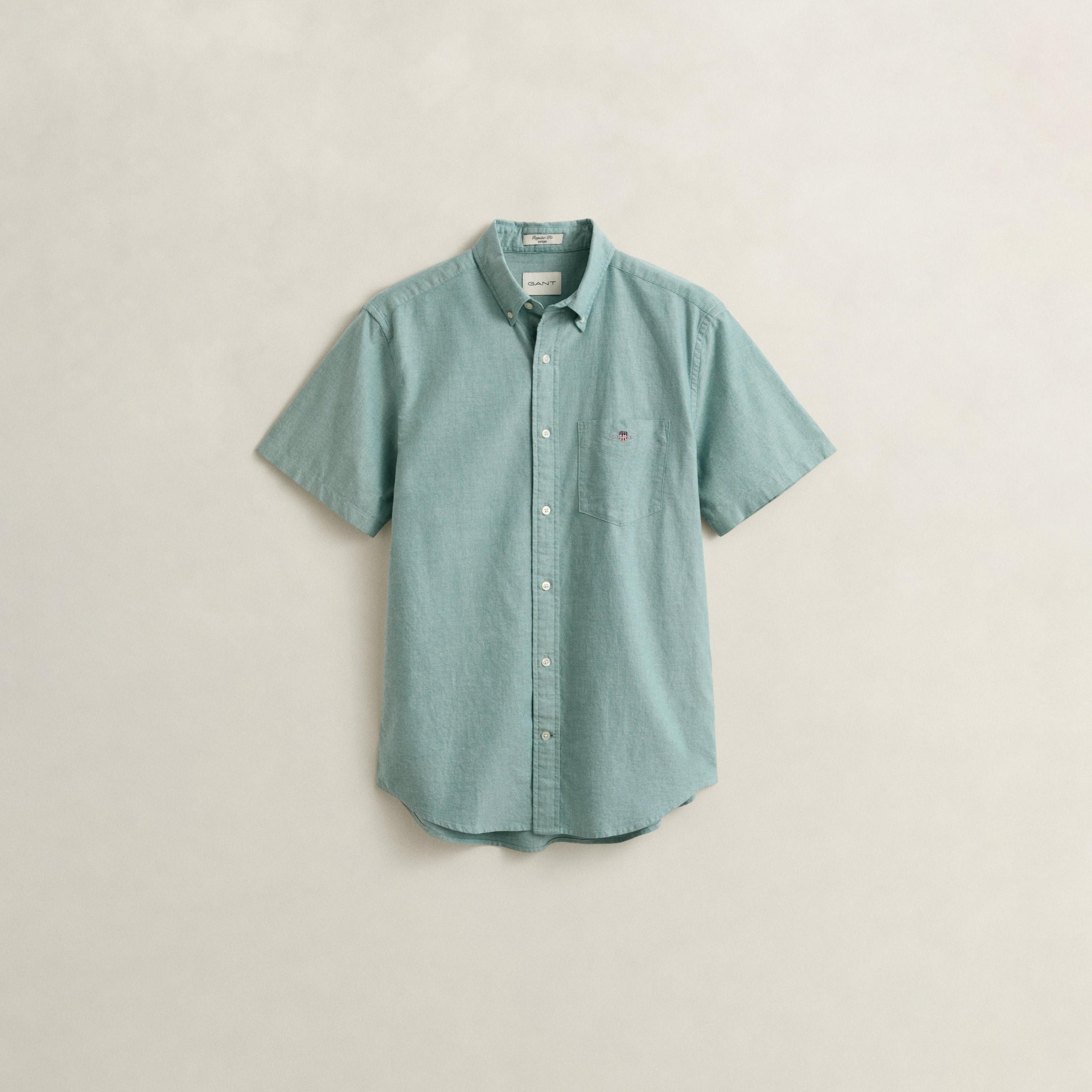 قميص أكسفورد رجالي بقصة عادية بياقة بأزرار وأكمام قصيرة، سادة من جانت-men-clothing-shirts-image-14