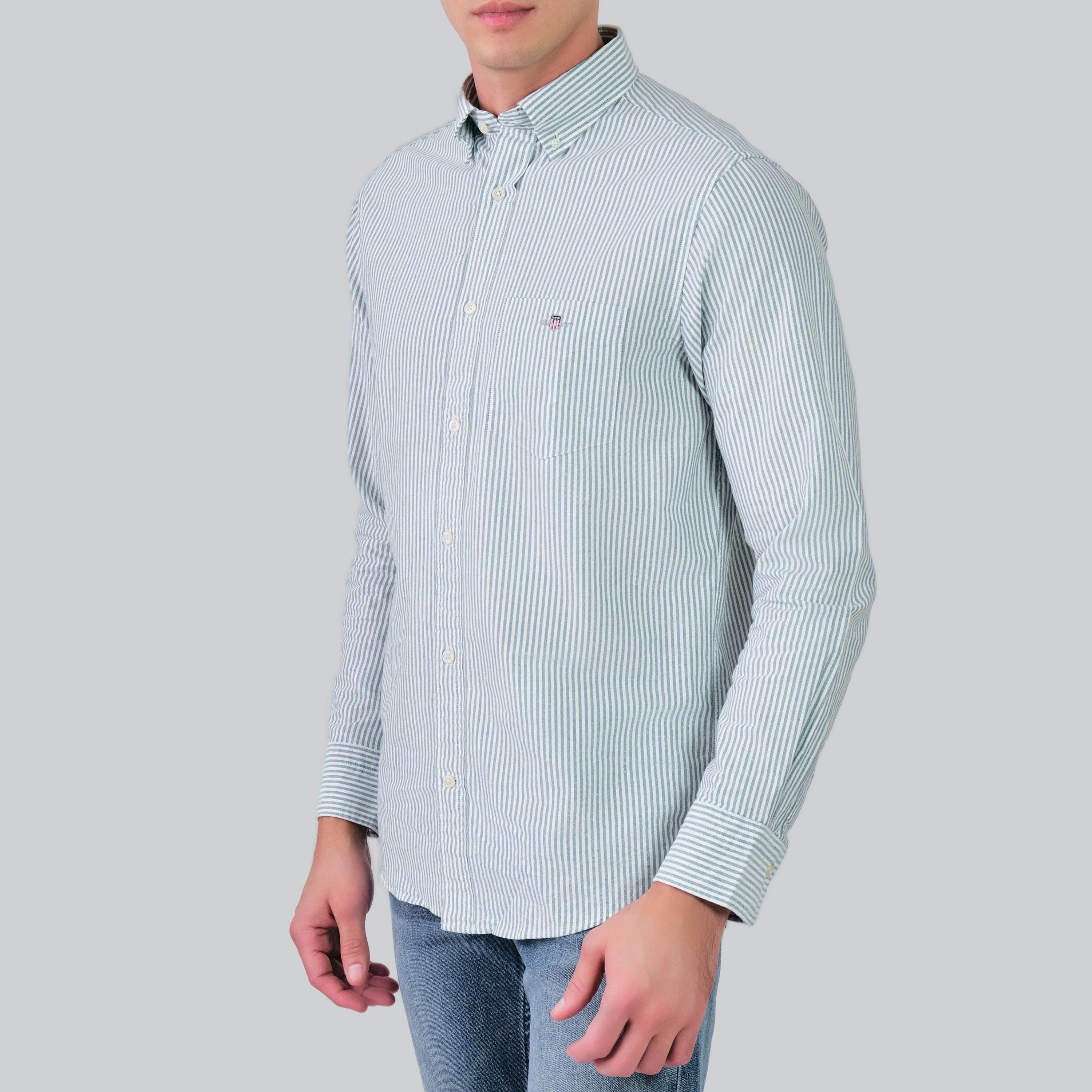 قميص رجالي مخطط بقصة عادية وأكمام طويلة وياقة بأزرار سفلية من Gant-men-clothing-shirts-image-10