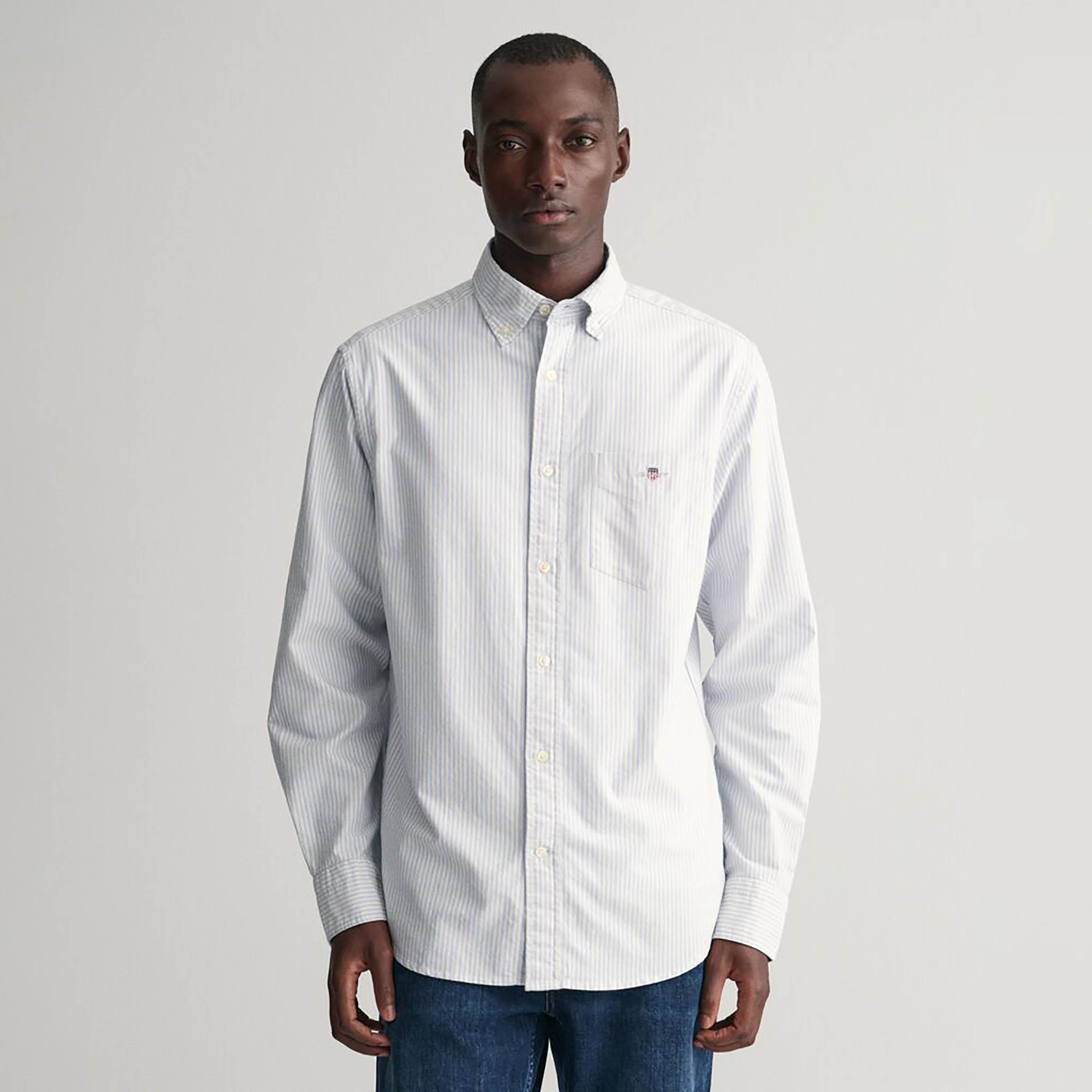 قميص رجالي مخطط بقصة عادية وأكمام طويلة وياقة بأزرار سفلية من Gant-men-clothing-shirts-image-1
