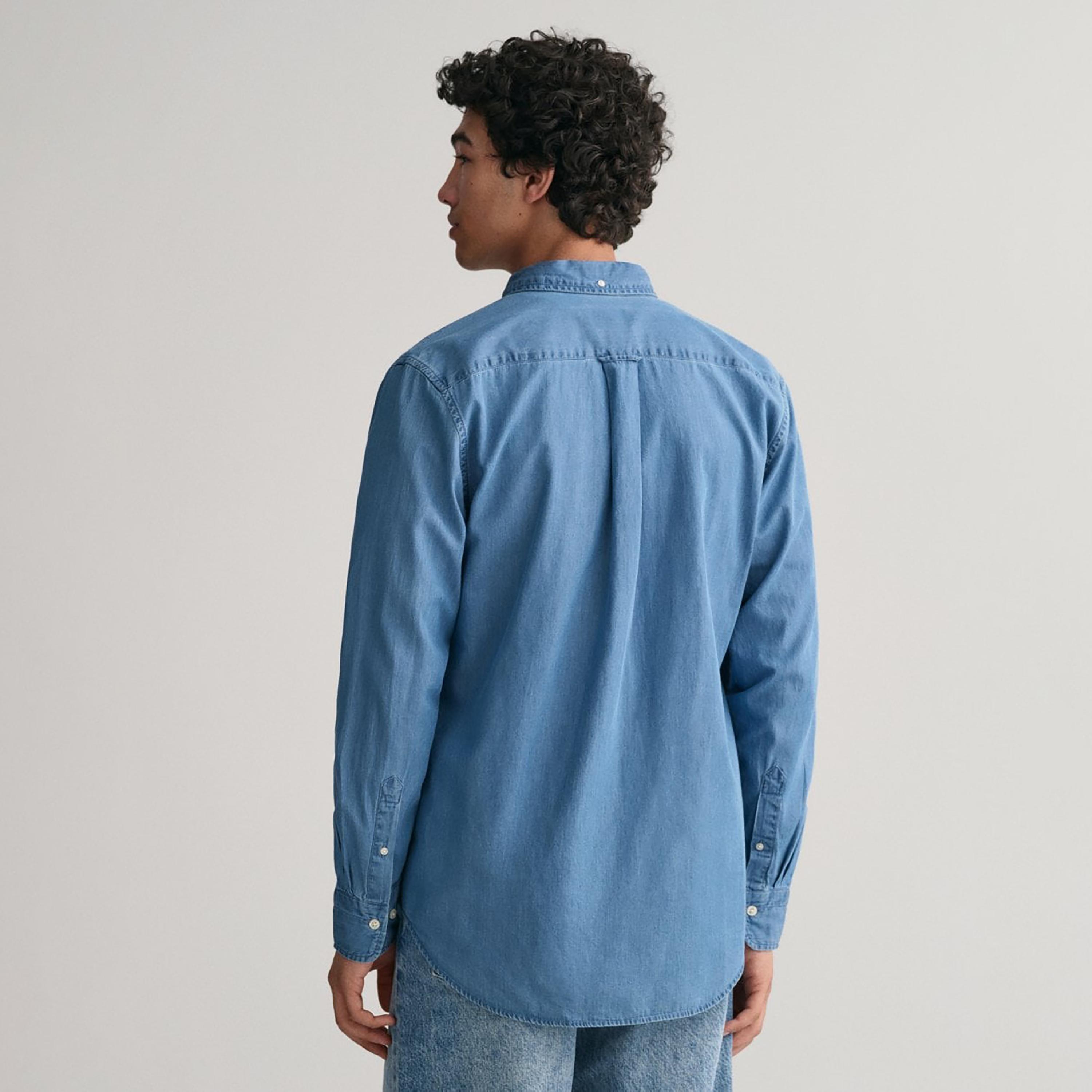 قميص من جانت لوجو التفاصيل مزين بأزرار سفلية وأكمام طويلة وجيب رقعة-men-clothing-shirts-image-4