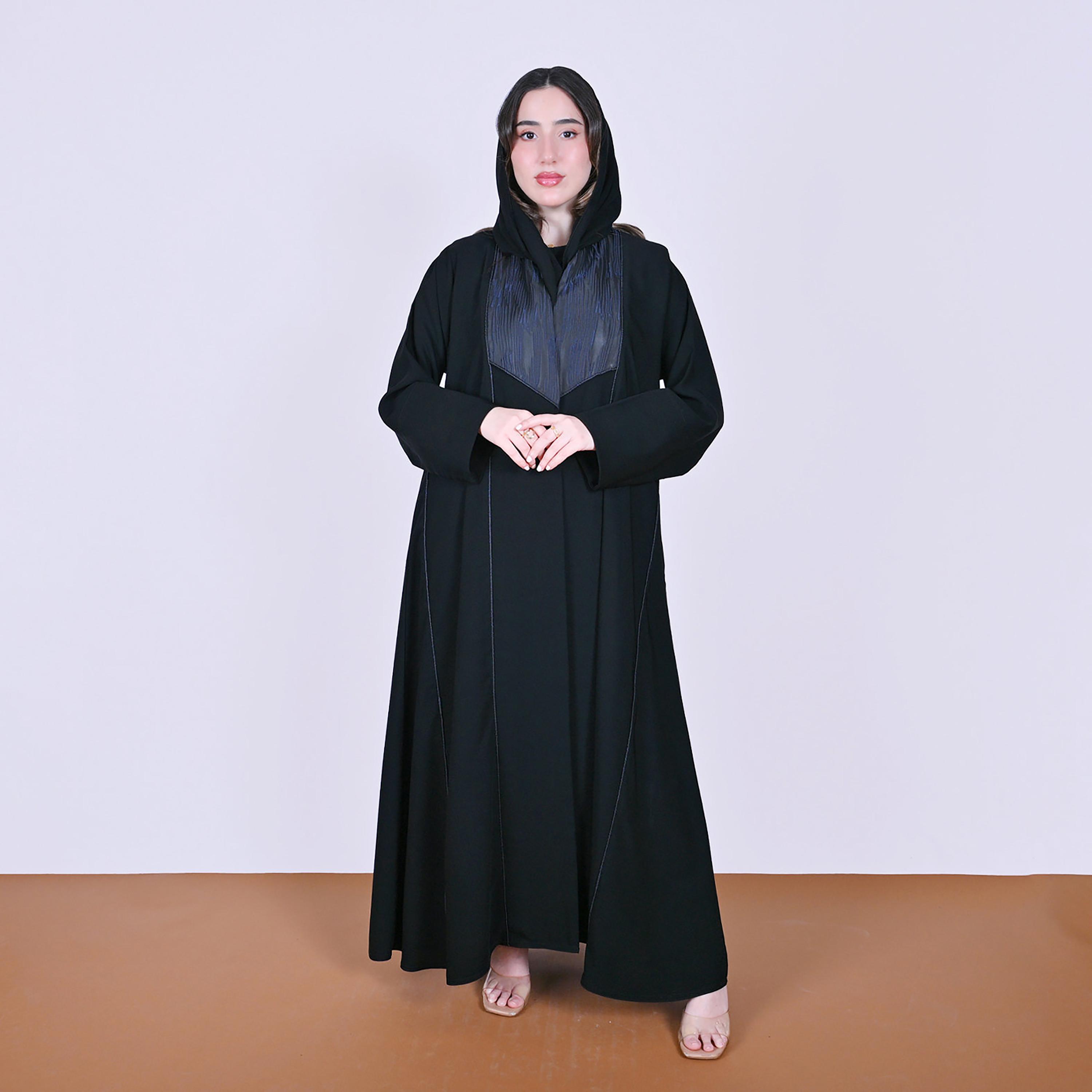 عباءة كتان بأساور عريضة مزينة بكنار جاكار مع حجاب سوداء للنساء من حوراء-women-arabicclothing-abayas-image-1