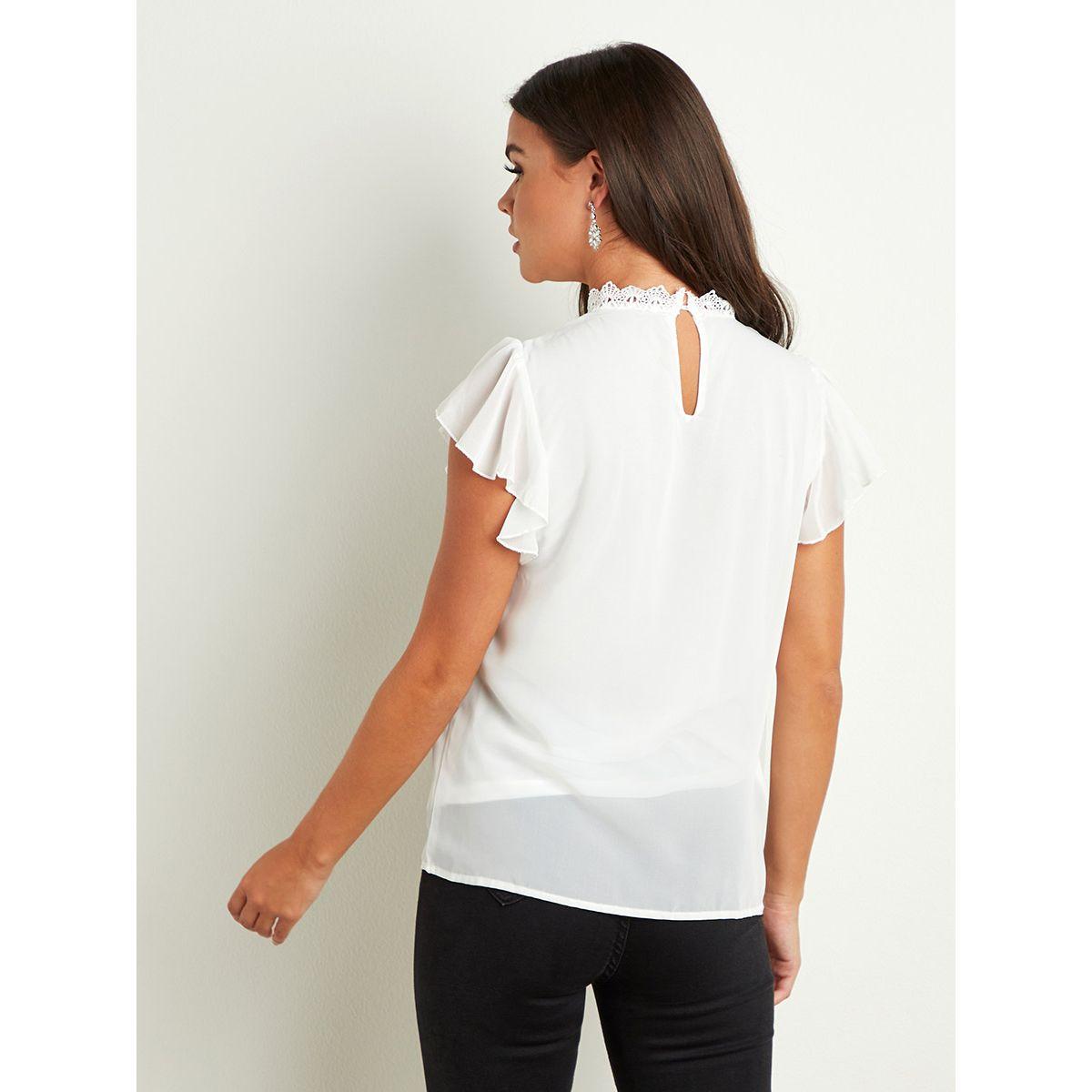 بلوزة بتفاصيل دانتيل-women-clothing-shirtsandblouses-blouses-image-4