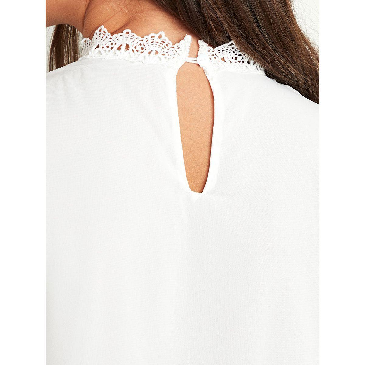 بلوزة بتفاصيل دانتيل-women-clothing-shirtsandblouses-blouses-image-5