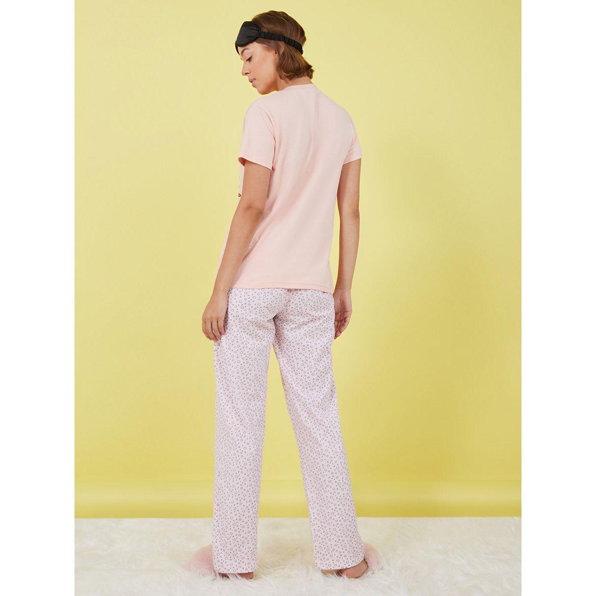 Styli Cotton Shine Foil Print T-shirt and Star AOP Pyjama Set-women-clothing-nightwear-pyjamas-longsets-image-5