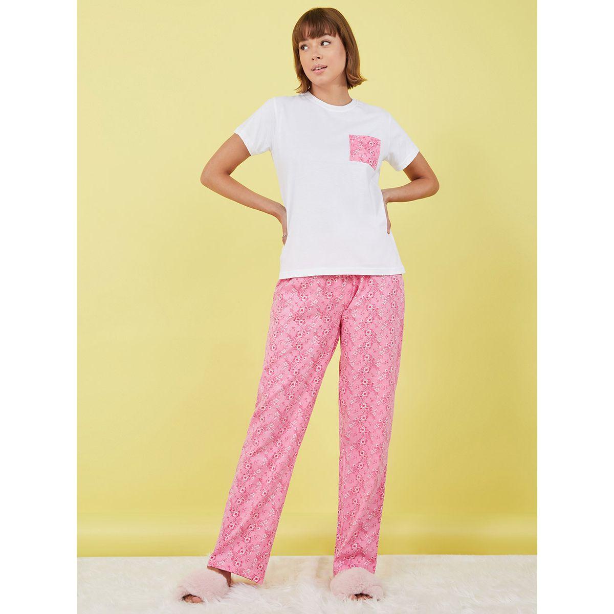 طقم بيجاما من ( تيشيرت + بنطال )-women-clothing-nightwear-pyjamas-longsets-image-1