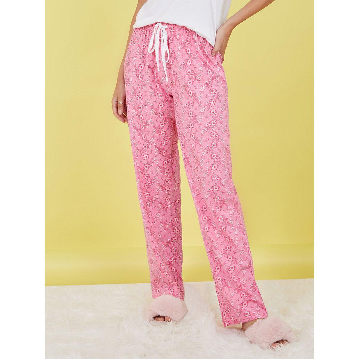 طقم بيجاما من ( تيشيرت + بنطال )-women-clothing-nightwear-pyjamas-longsets-image-4