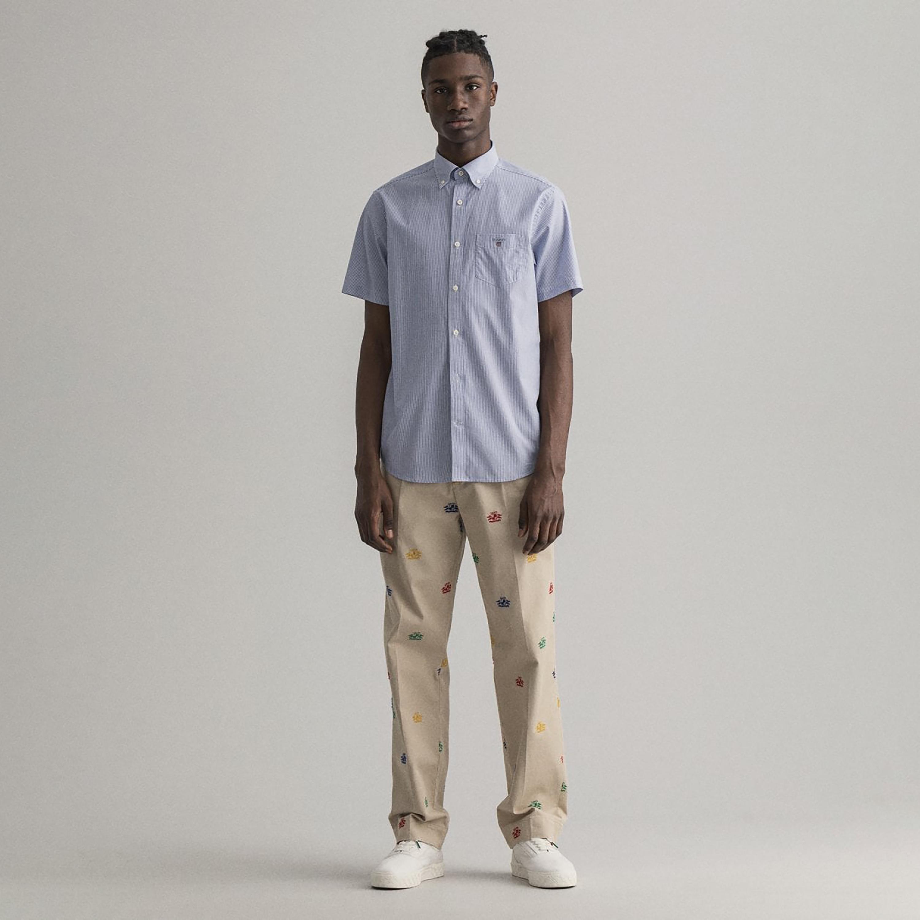 قميص من جانت بانكر مخطط بأكمام قصيرة وياقة بأزرار سفلية وجيب رقعة-men-clothing-shirts-image-2