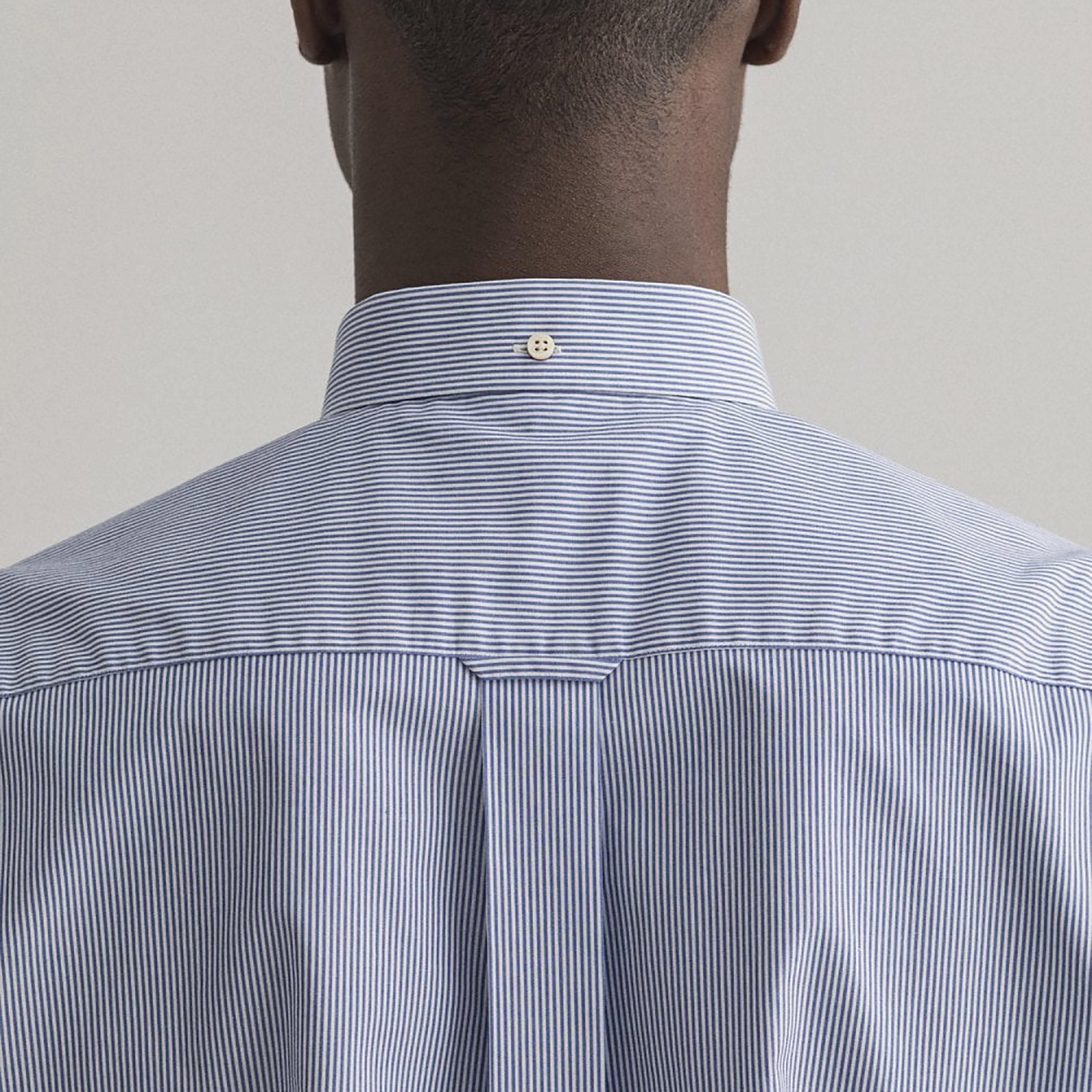 قميص من جانت بانكر مخطط بأكمام قصيرة وياقة بأزرار سفلية وجيب رقعة-men-clothing-shirts-image-4