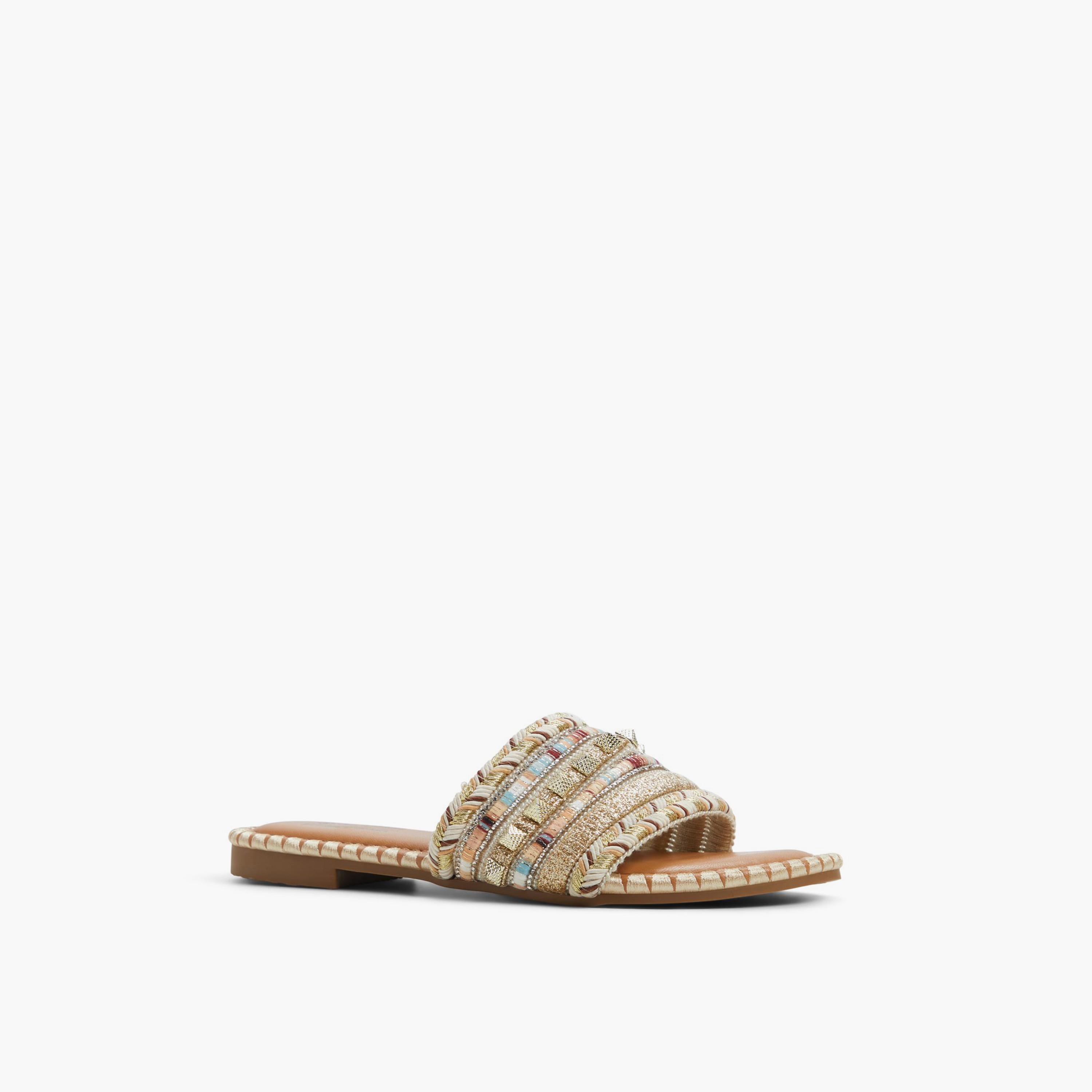 كول ات سبرينغ- صندل سهل الارتداء للنساء | 30AZIZA-women-shoes-sandals-flats-image-1