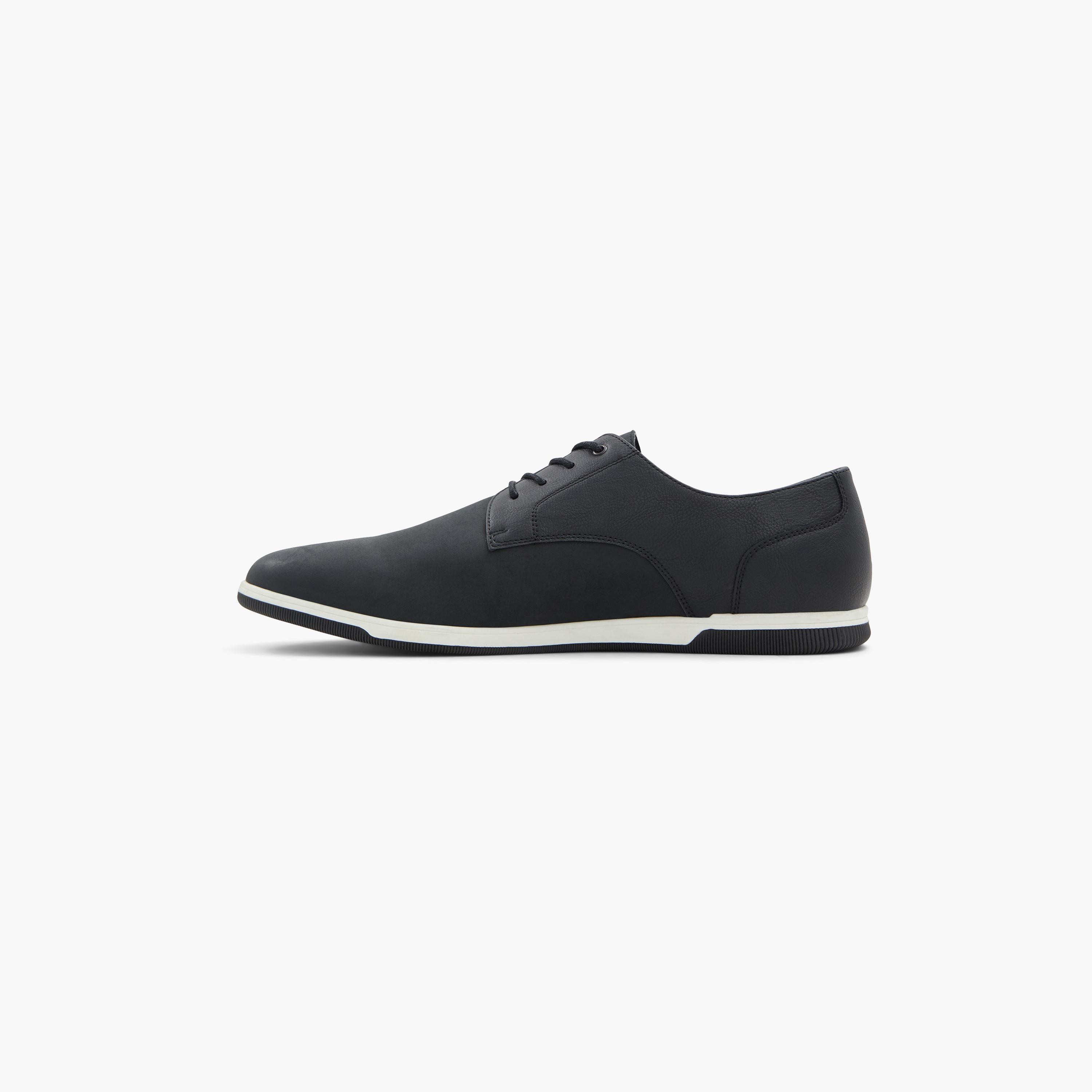 حذاء ديربي كاجوال للرجال من كول ات سبرينج بنجي بمقدمة مستديرة ورباط-men-shoes-loafersandmoccasins-image-3