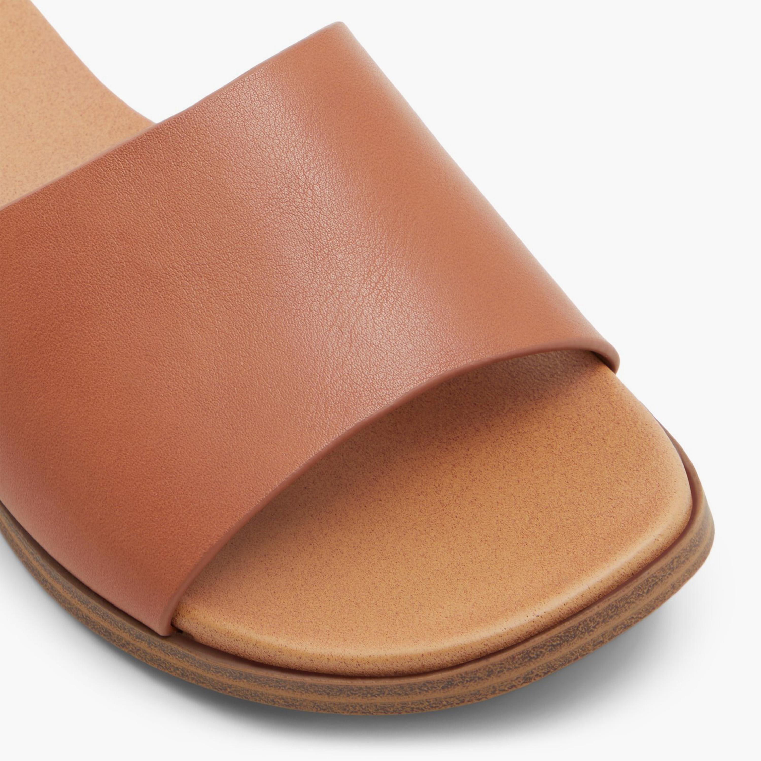 كول ات سبرينج شبشب نسائي سهل الارتداء 30BIRDIE-women-shoes-sandals-flats-image-21