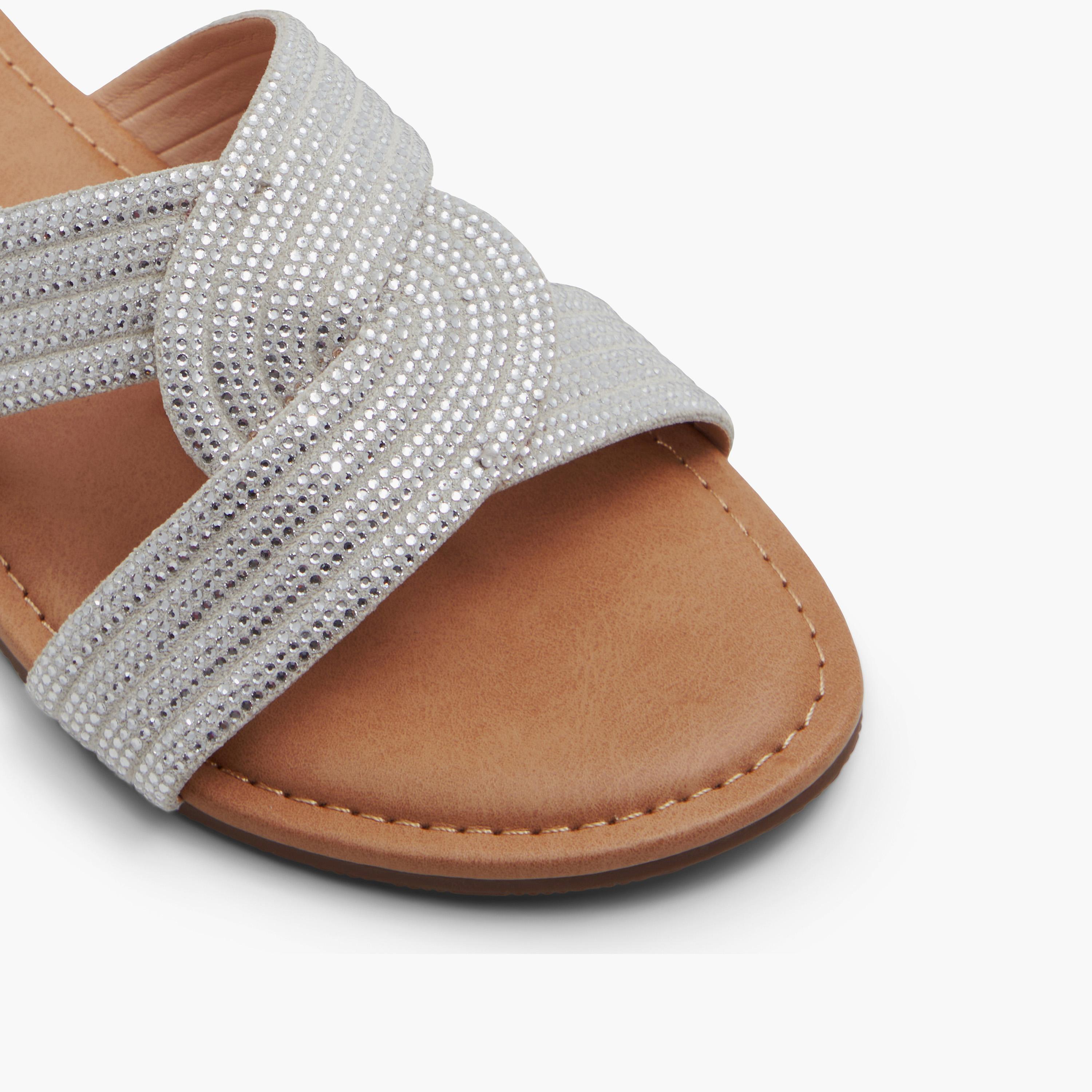 كول ات سبرينج شبشب سهل الارتداء بحزام للنساء| 30BLISSS-women-shoes-sandals-flats-image-10