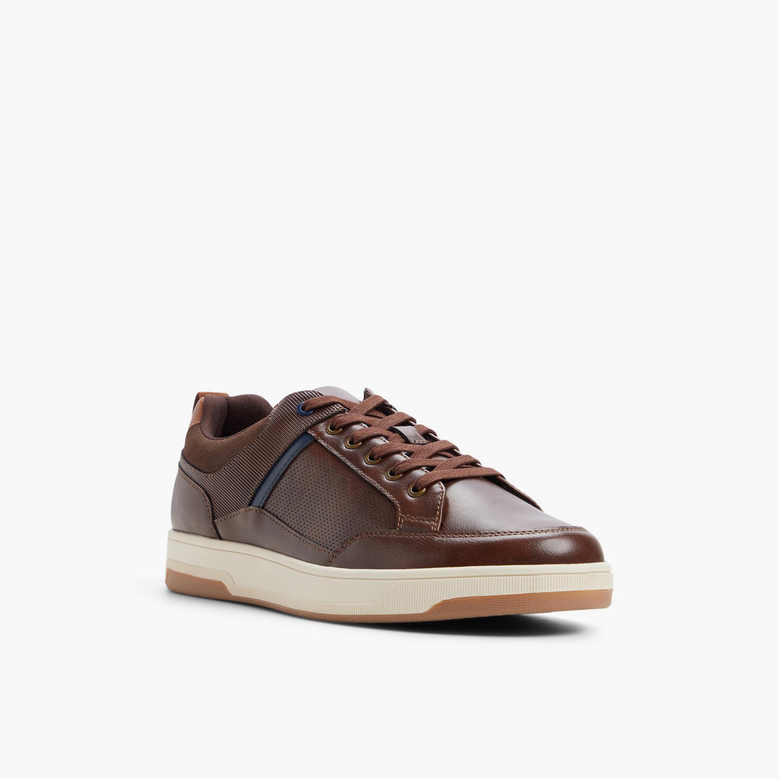 كول ات سبرينغ - حذاء رياضي بوستر رجالي برباط كاحل منخفض | 30BOOSTER-men-shoes-sneakers-image-1