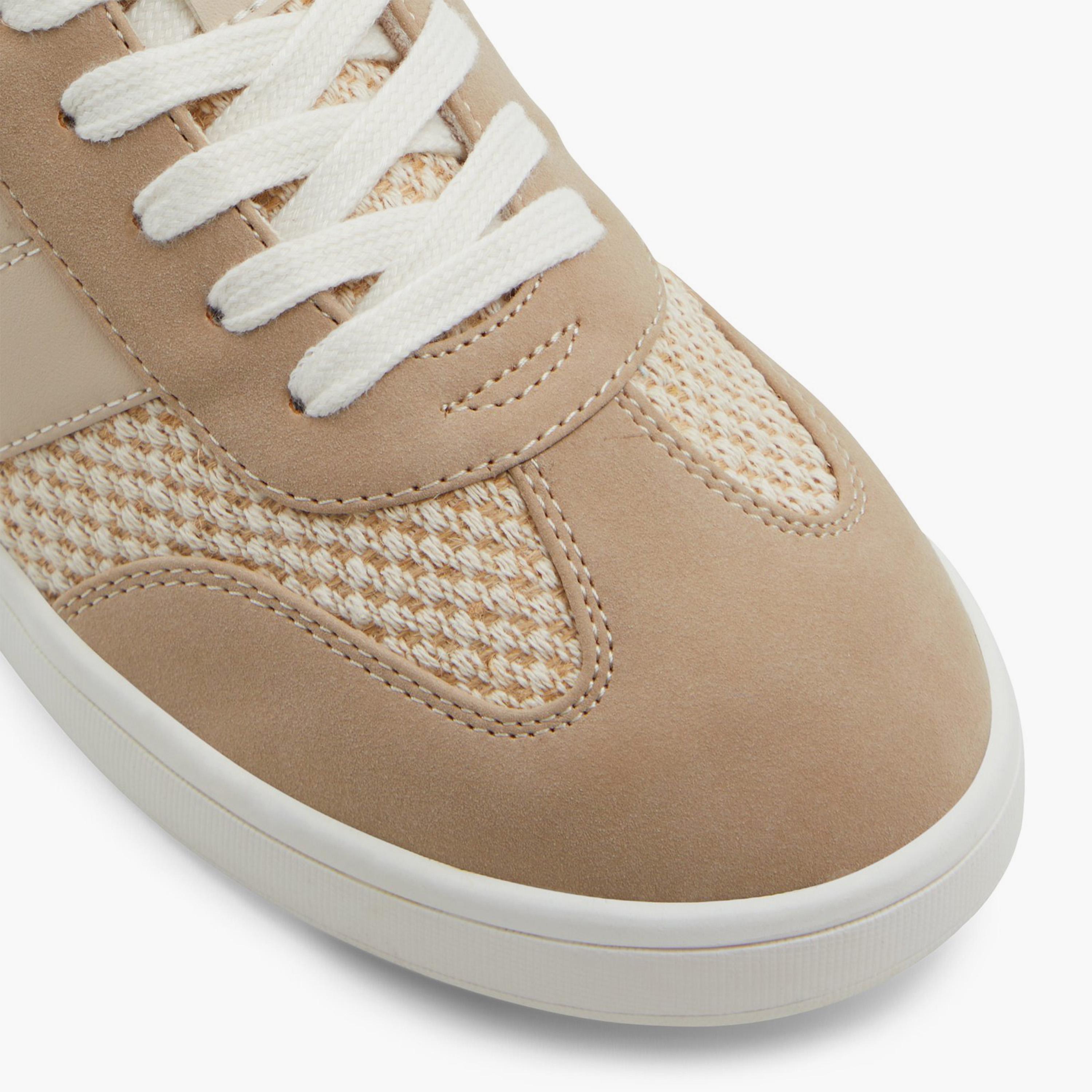 كول ات سبرينغ- حذاء رياضي بروكلين منخفض الكاحل برباط للنساء-women-shoes-sneakers-image-2