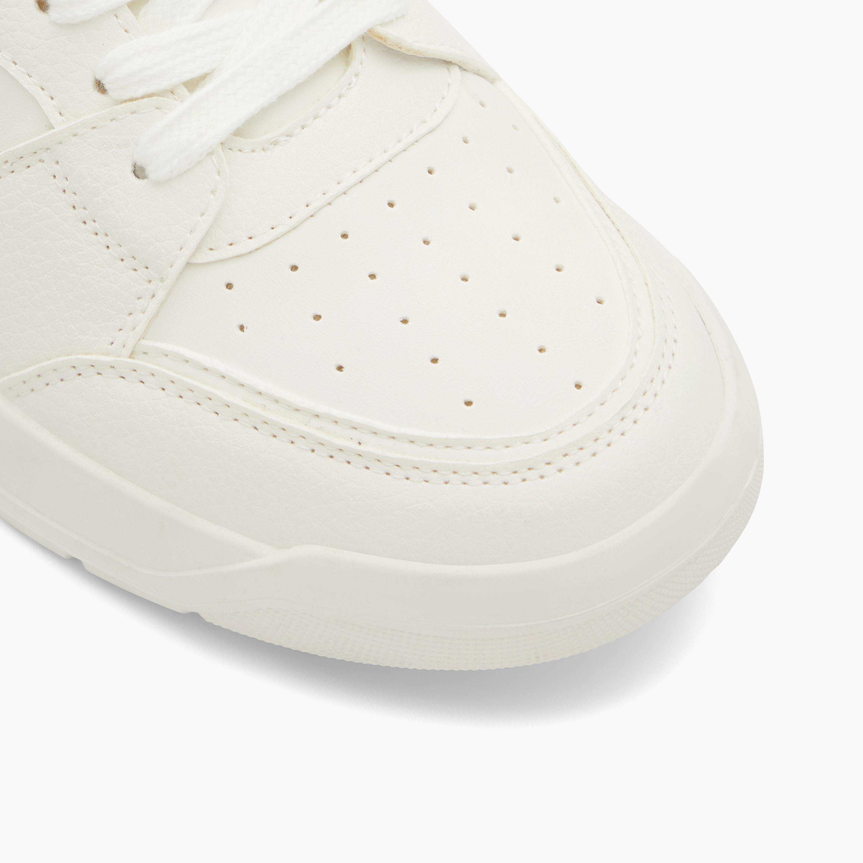 كول ات سبرينج حذاء رياضي نسائي بكاحل منخفض 30BREEZEY-women-shoes-sneakers-image-5