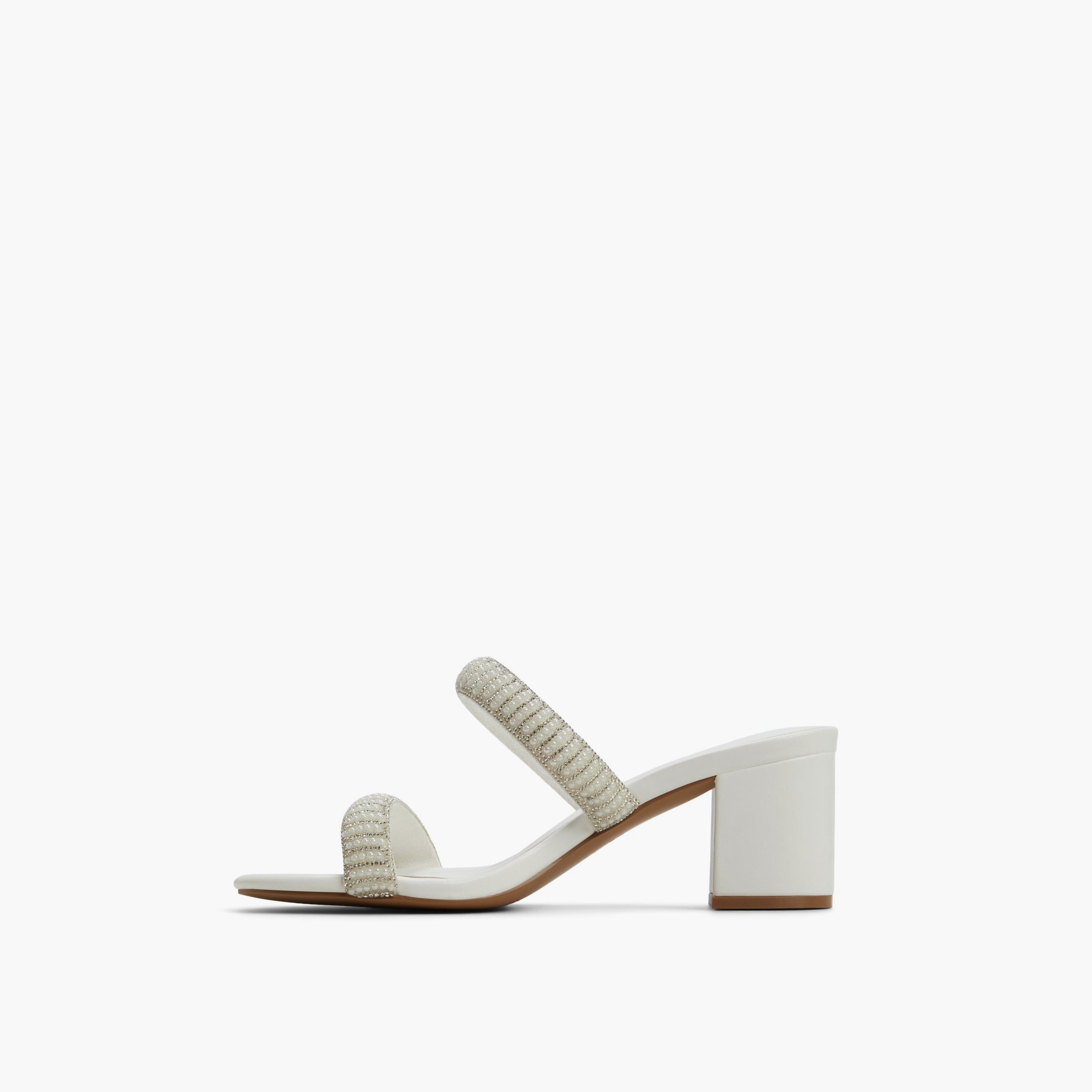 كول ات سبرينغ- صندل كعب سميك سهل الارتداء للنساء | 30CALIANAA-women-shoes-heels-image-4