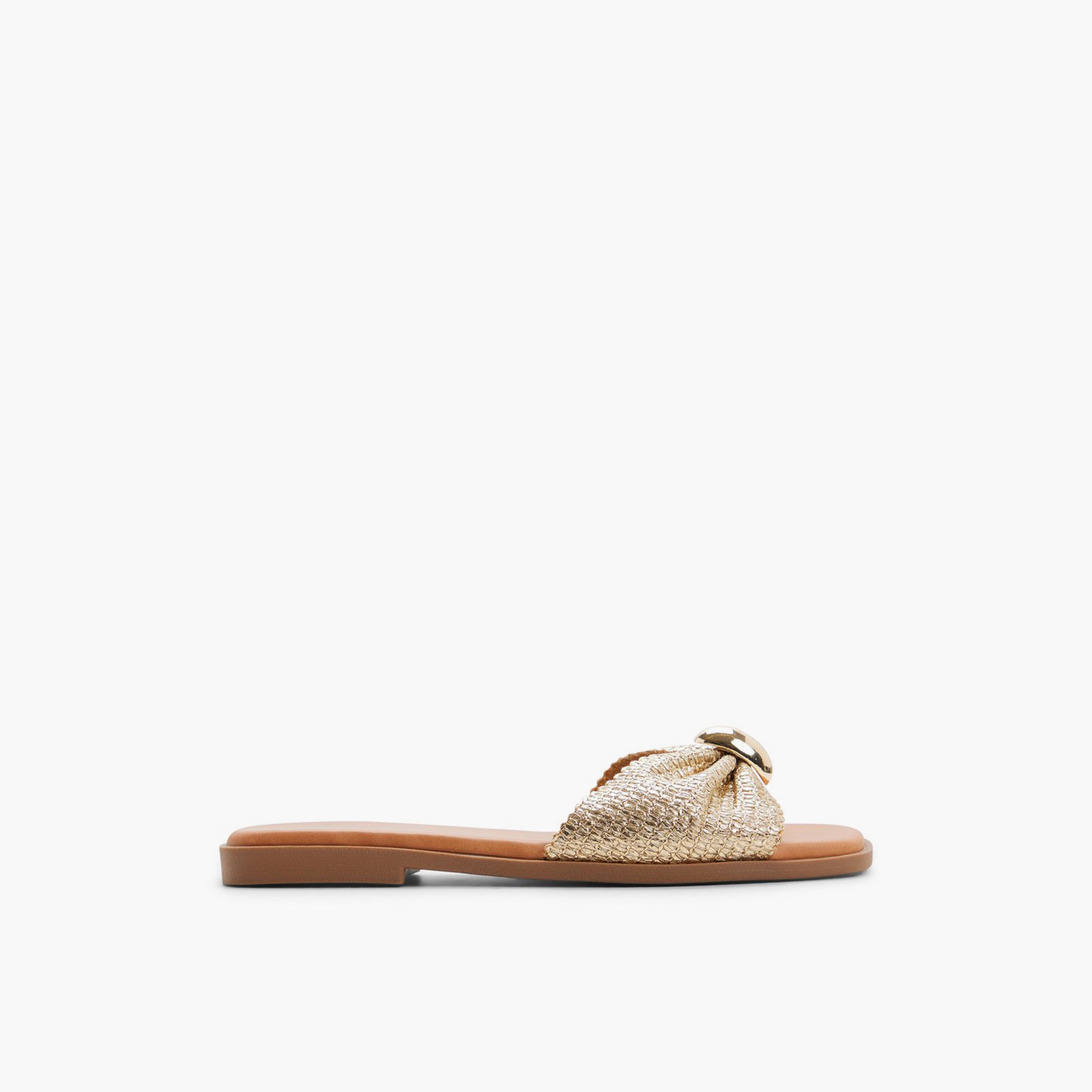 كول ات سبرينغ - صندل كامي نسائي مسطح سهل الارتداء | 30CAMMIEEG-women-shoes-sandals-flats-image-3