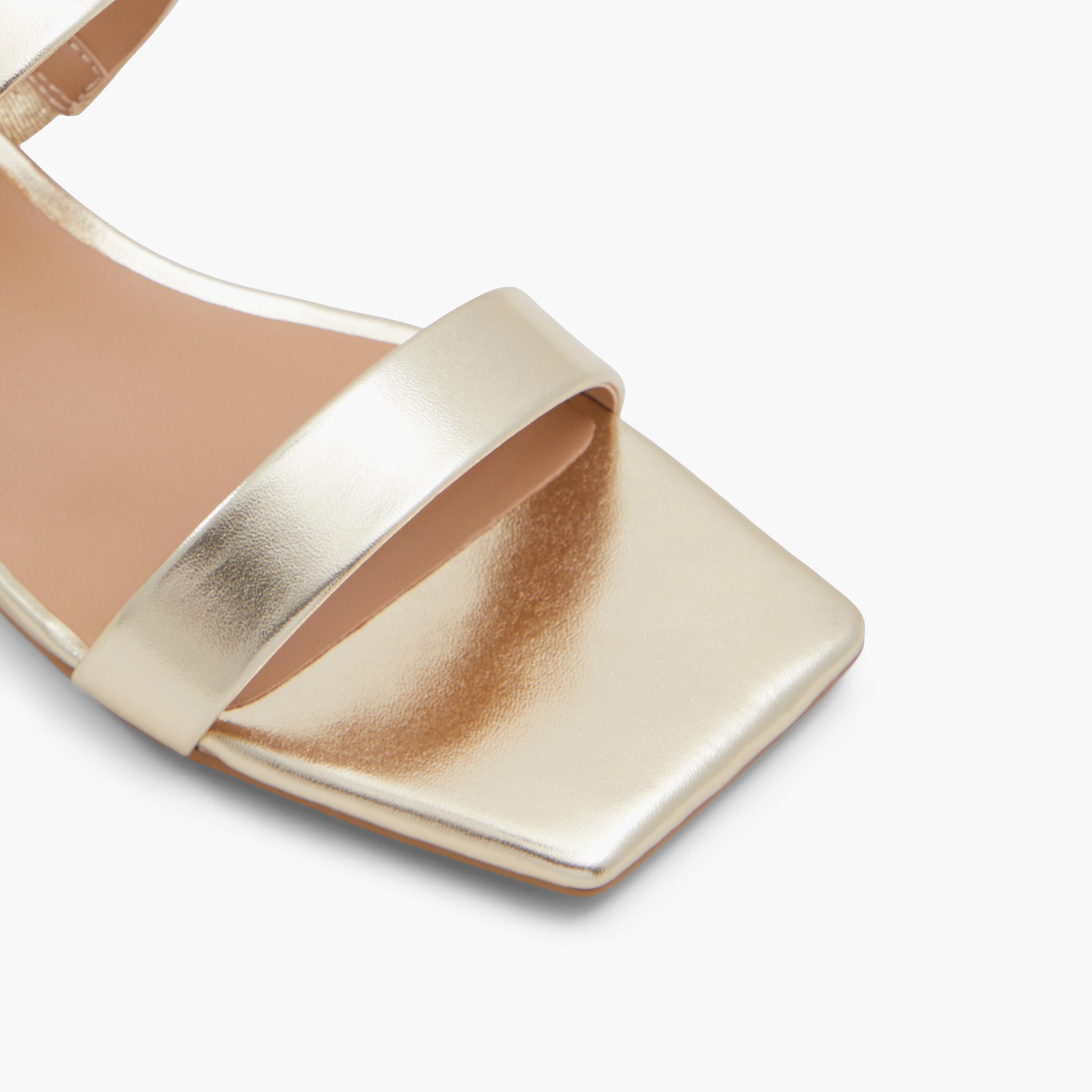 كول ات سبرينج شبشب سهل الارتداء مع الراينستون للنساء | 30CLARRA-women-shoes-sandals-flats-image-25