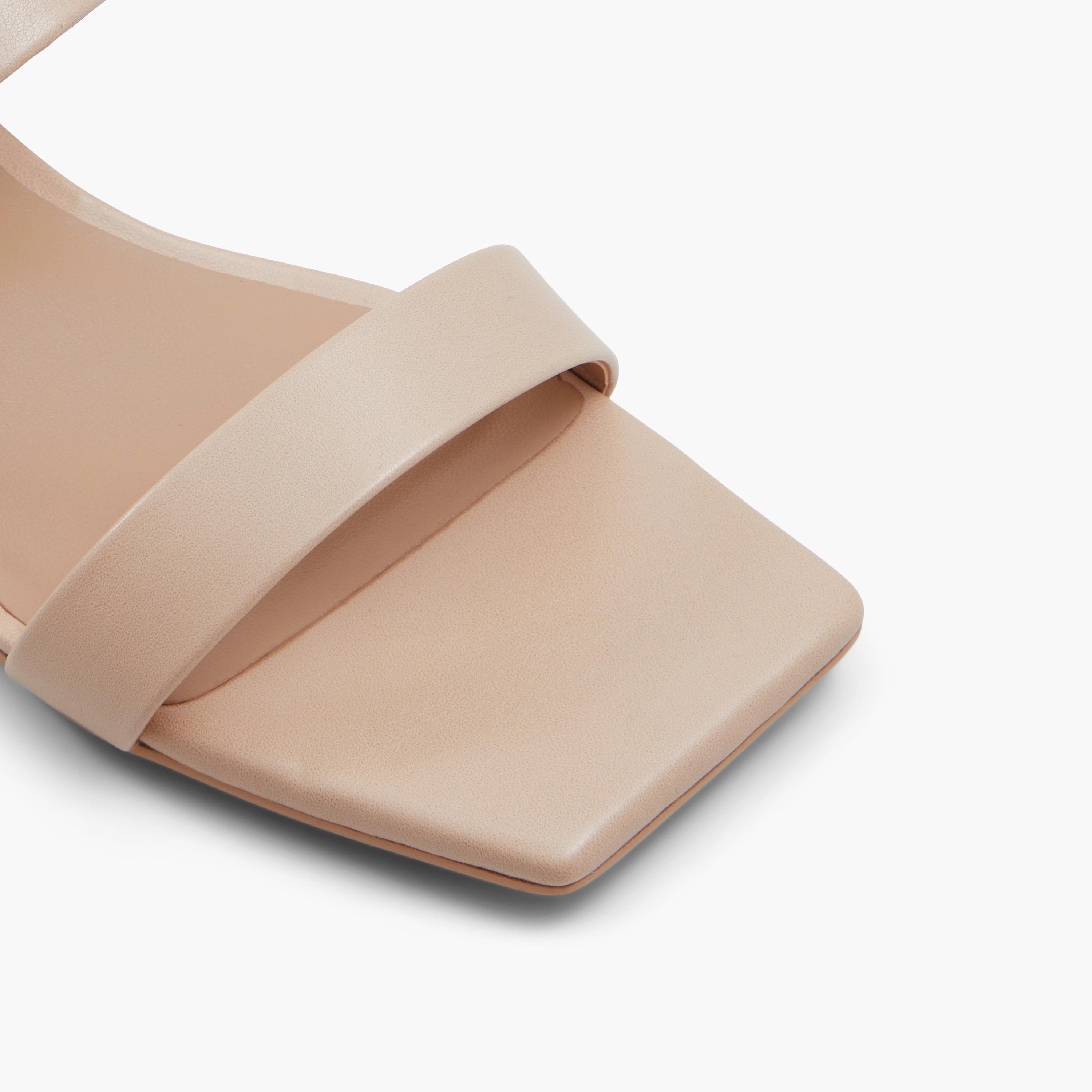 كول ات سبرينج شبشب سهل الارتداء مع الراينستون للنساء | 30CLARRA-women-shoes-sandals-flats-image-15