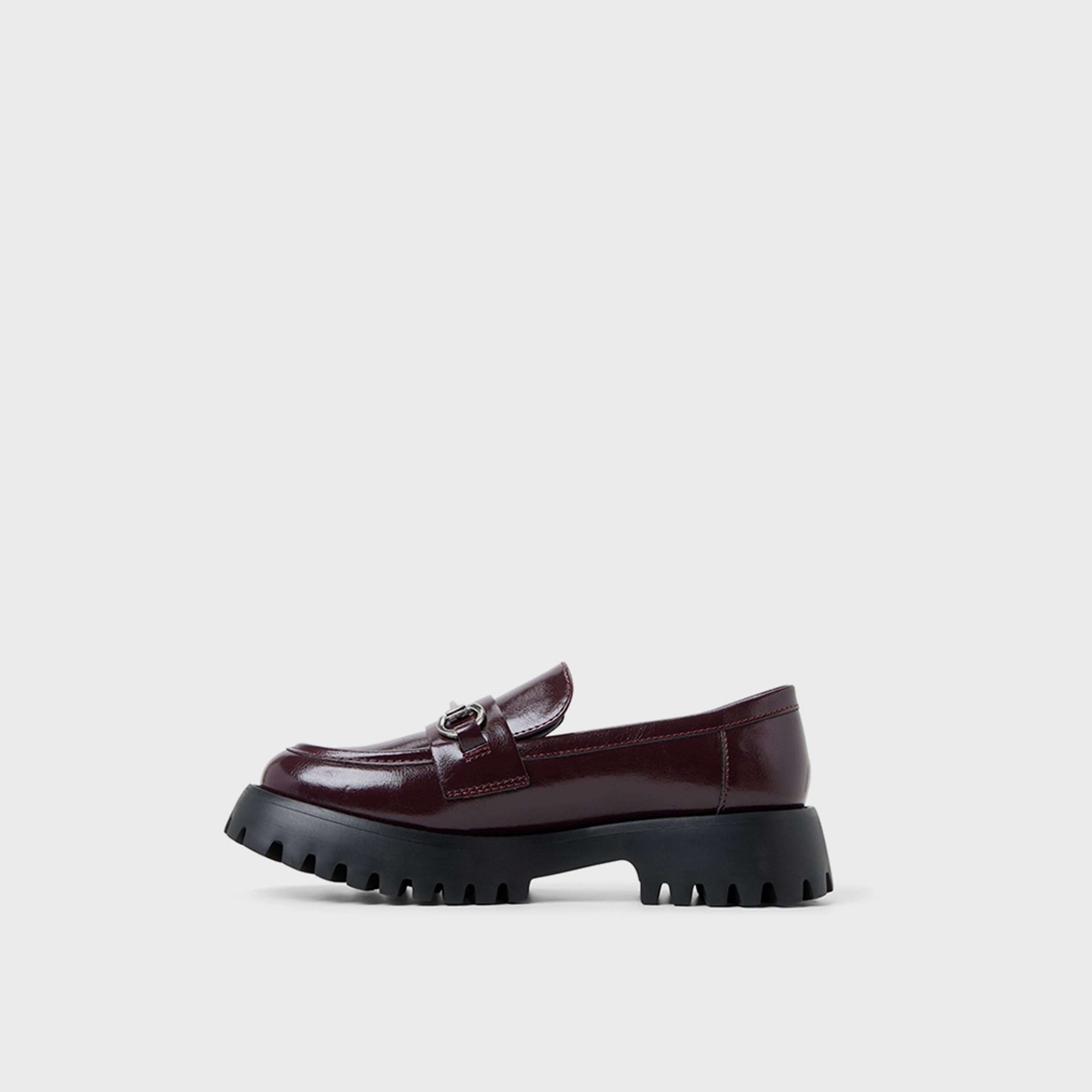 كول ات سبرينج- حذاء بدون كعب نسائي سهل الارتداء  | 30CLUELESSS-women-shoes-loafersandmoccasins-image-15