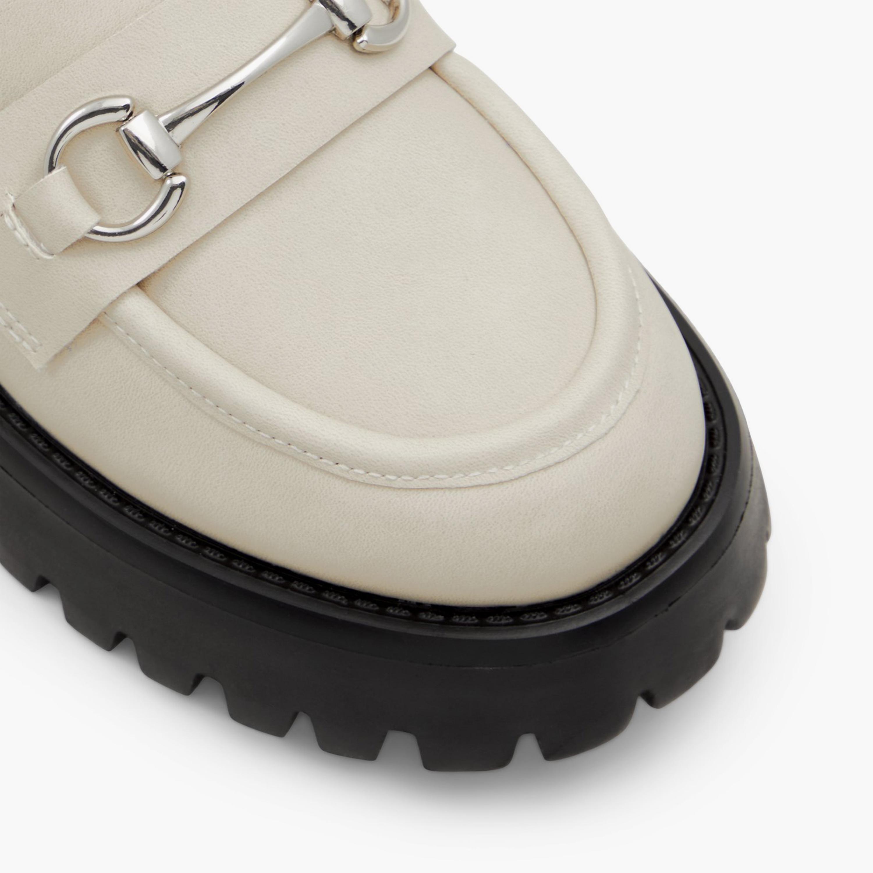 كول ات سبرينج- حذاء بدون كعب نسائي سهل الارتداء  | 30CLUELESSS-women-shoes-loafersandmoccasins-image-9