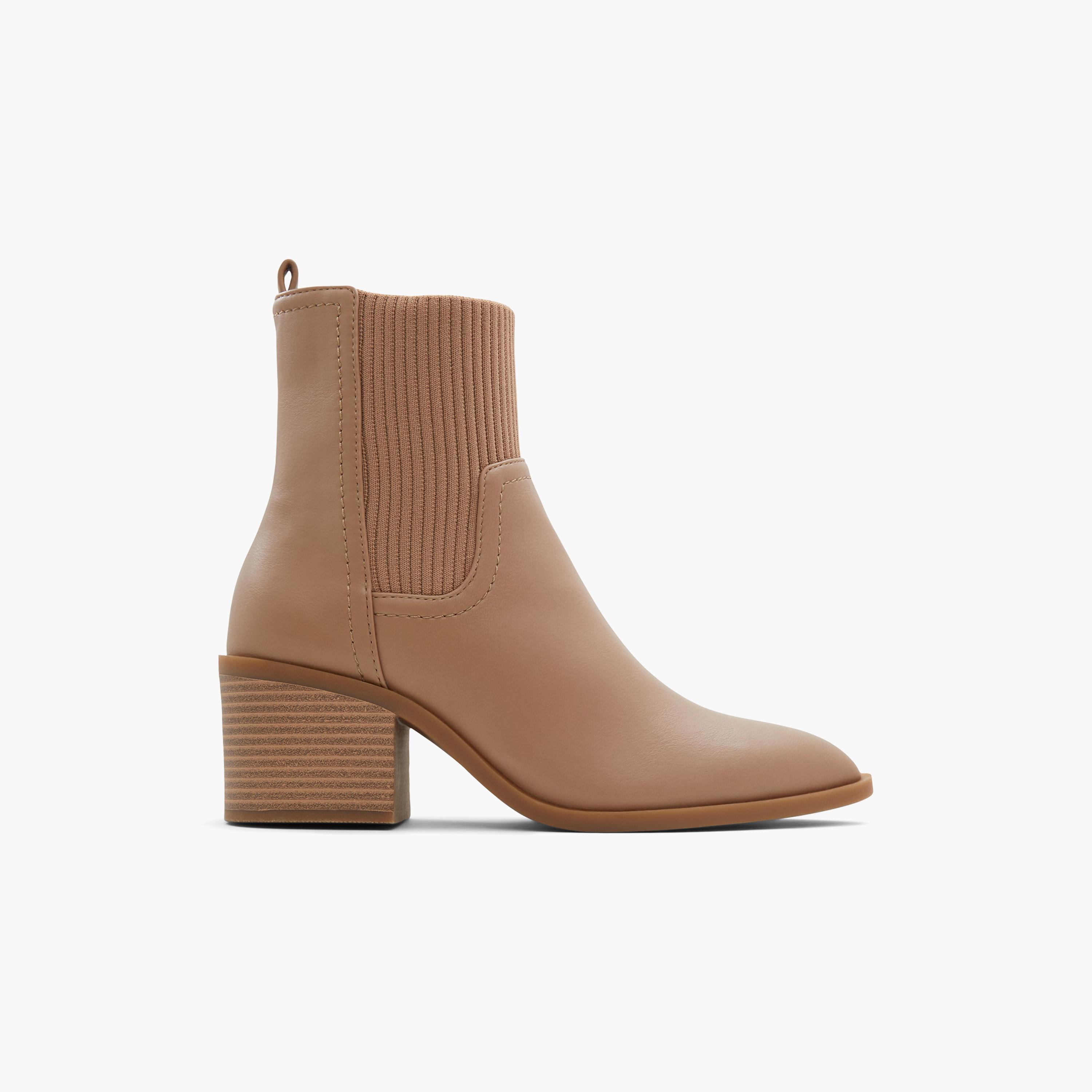 حذاء تشيلسي نسائي من كول ات سبرينج تشارليز بكعب منخفض ورقبة منخفضة-women-shoes-boots-image-7