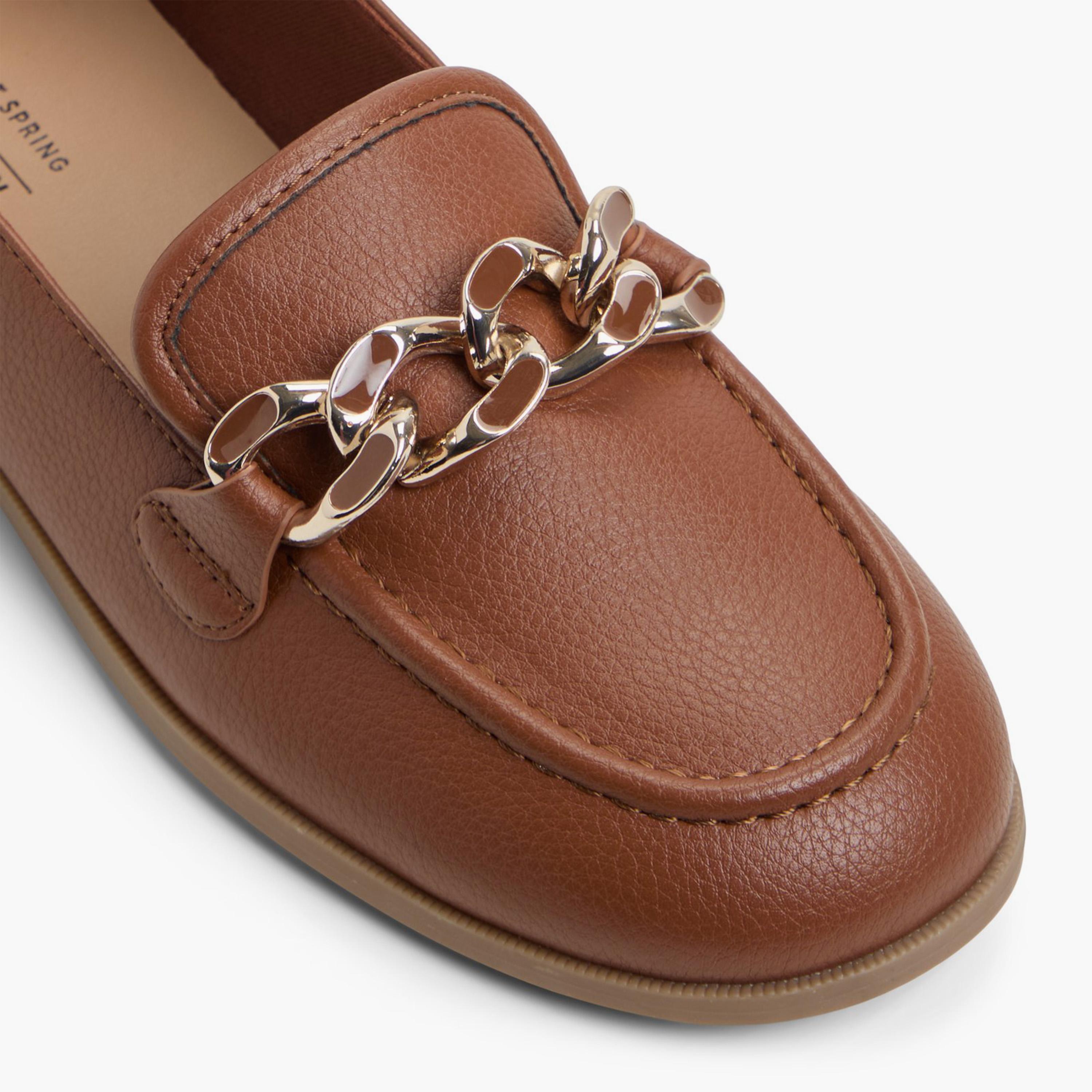 كول ات سبرينغ- حذاء لوفرز سهل الارتداء للنساء | 30DERAYNE-women-shoes-loafersandmoccasins-image-2