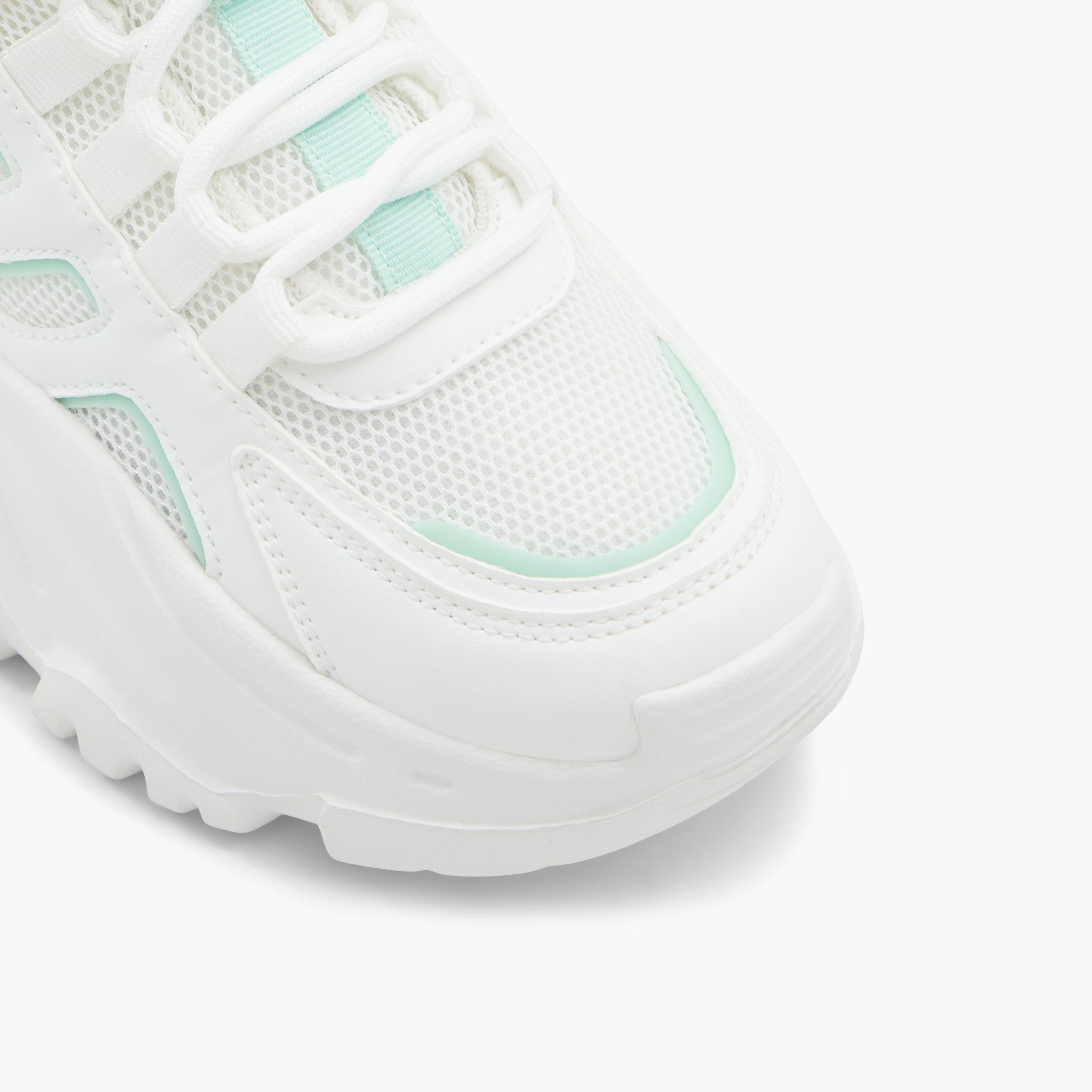 كول ات سبرينج حذاء رياضي نسائي بكاحل منخفض 30EDENN-women-shoes-sneakers-image-11