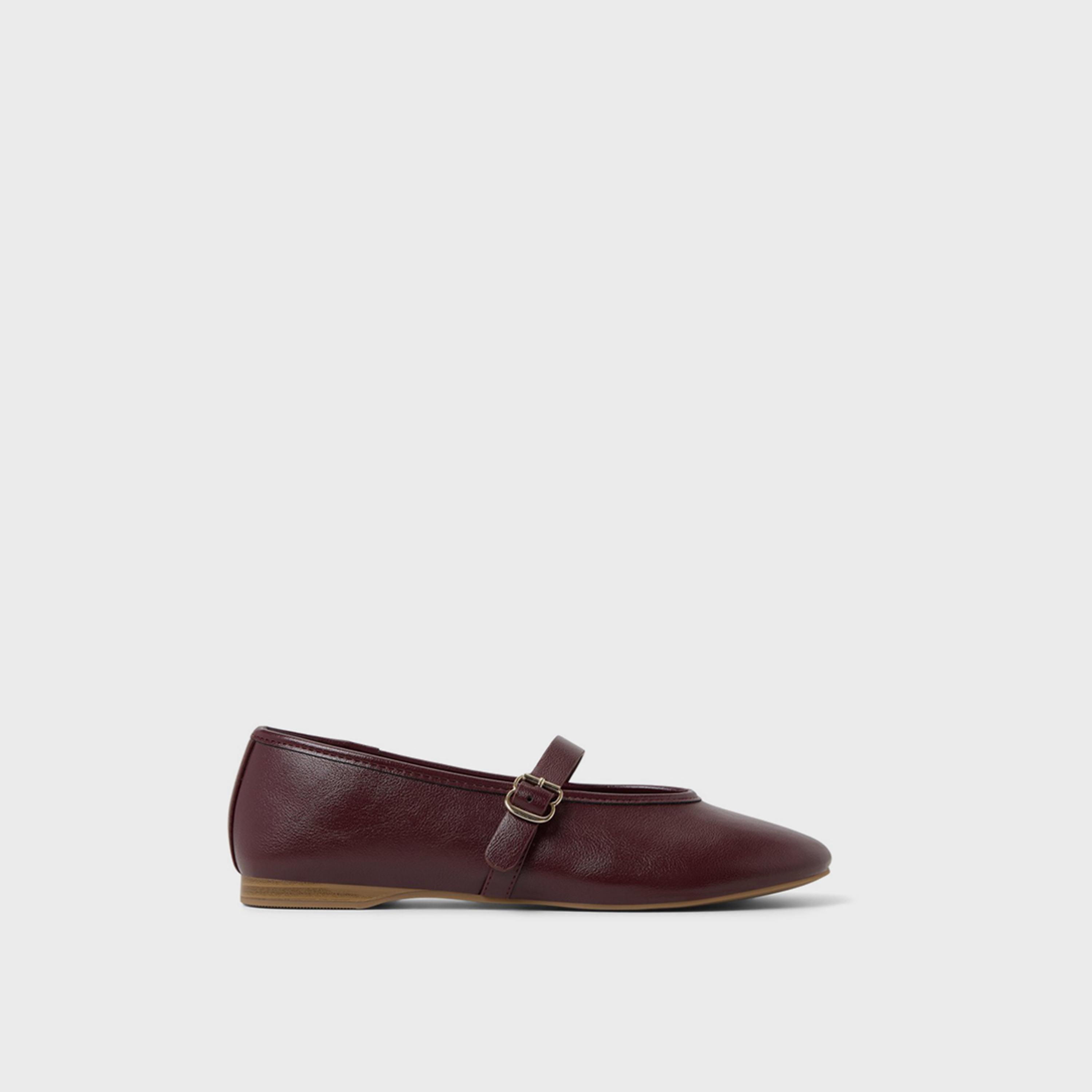 كول ات سبرينغ - حذاء ماري جين مسطح بإبزيم للنساء | 30ELYIAA-women-shoes-flats-ballerinas-image-1