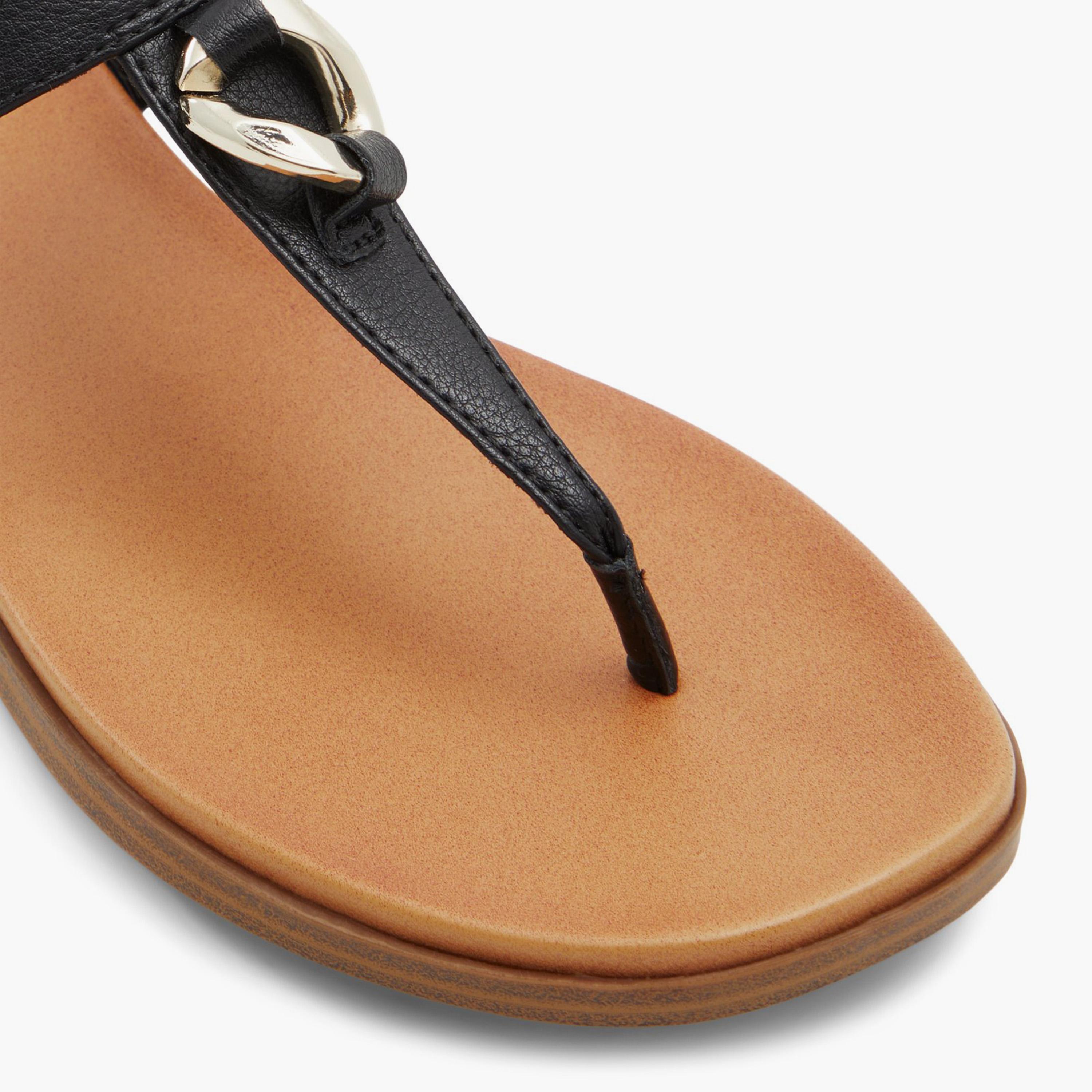 كول ات سبرينج- صندل نسائي بإبزيم  | 30EMMALIINE-women-shoes-sandals-flats-image-9