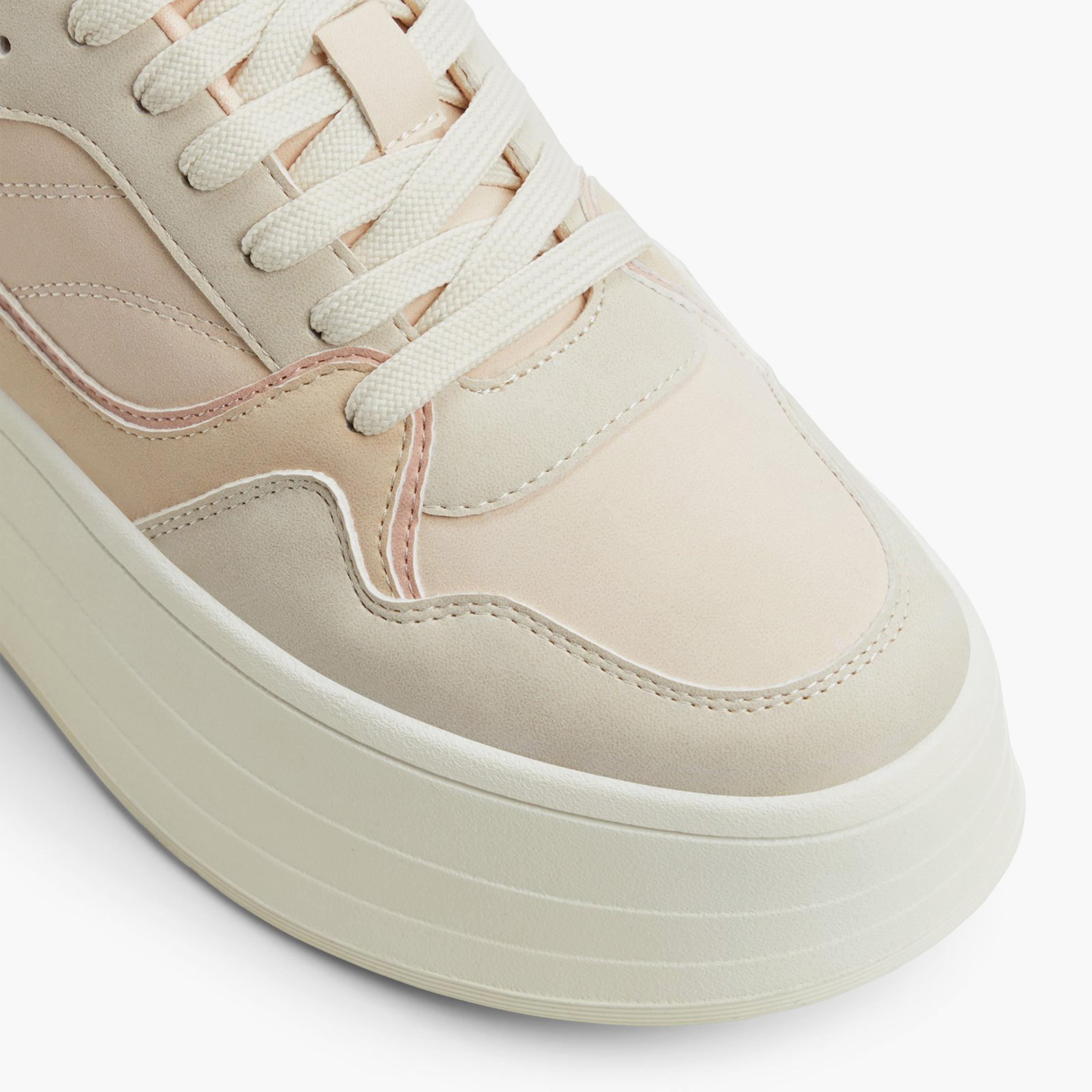 كول ات سبرينج- حذاء رياضي نسائي بأربطة كاحل منخفض  | 30EVIIE-women-shoes-sneakers-image-14